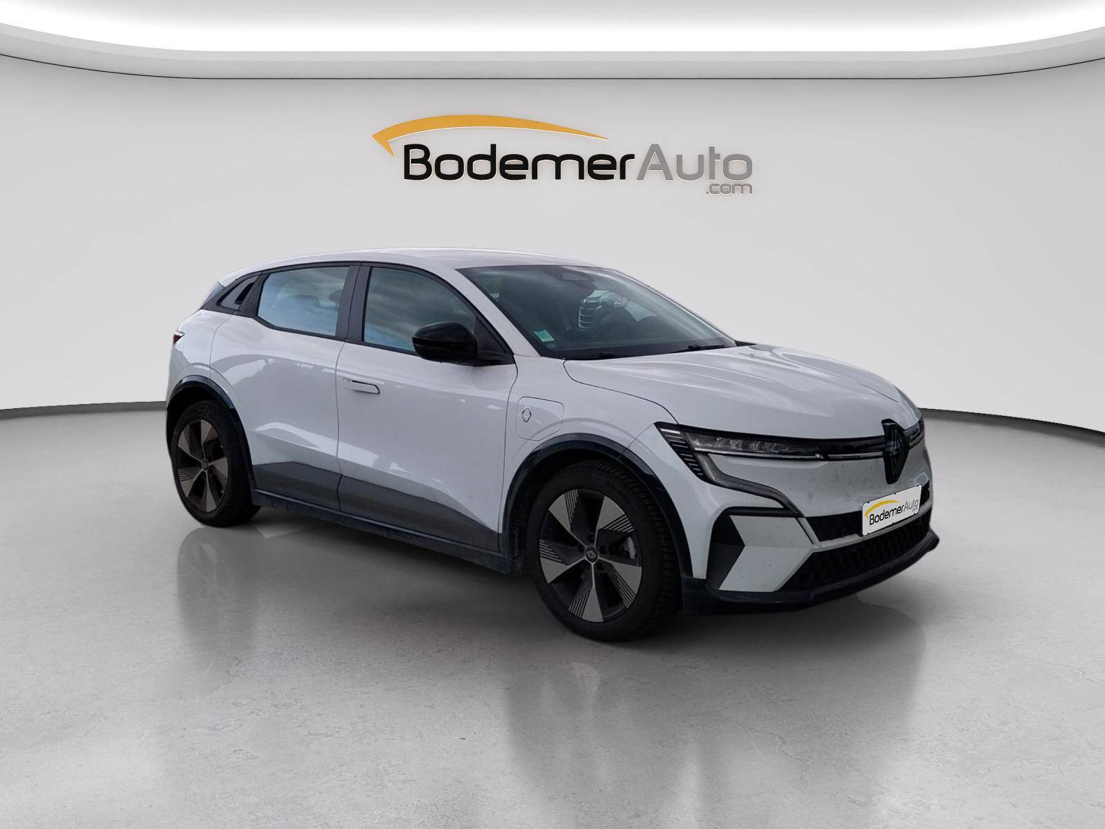 Vente en ligne Renault Megane E-Tech  EV60 220 ch super charge au prix de 23 500 €