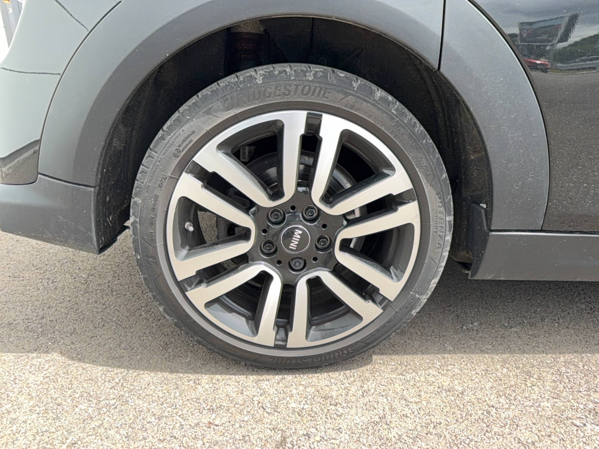 Vente en ligne Mini Hatch Hatch 5 Portes Cooper S 178 ch DKG7 au prix de 22 990 €