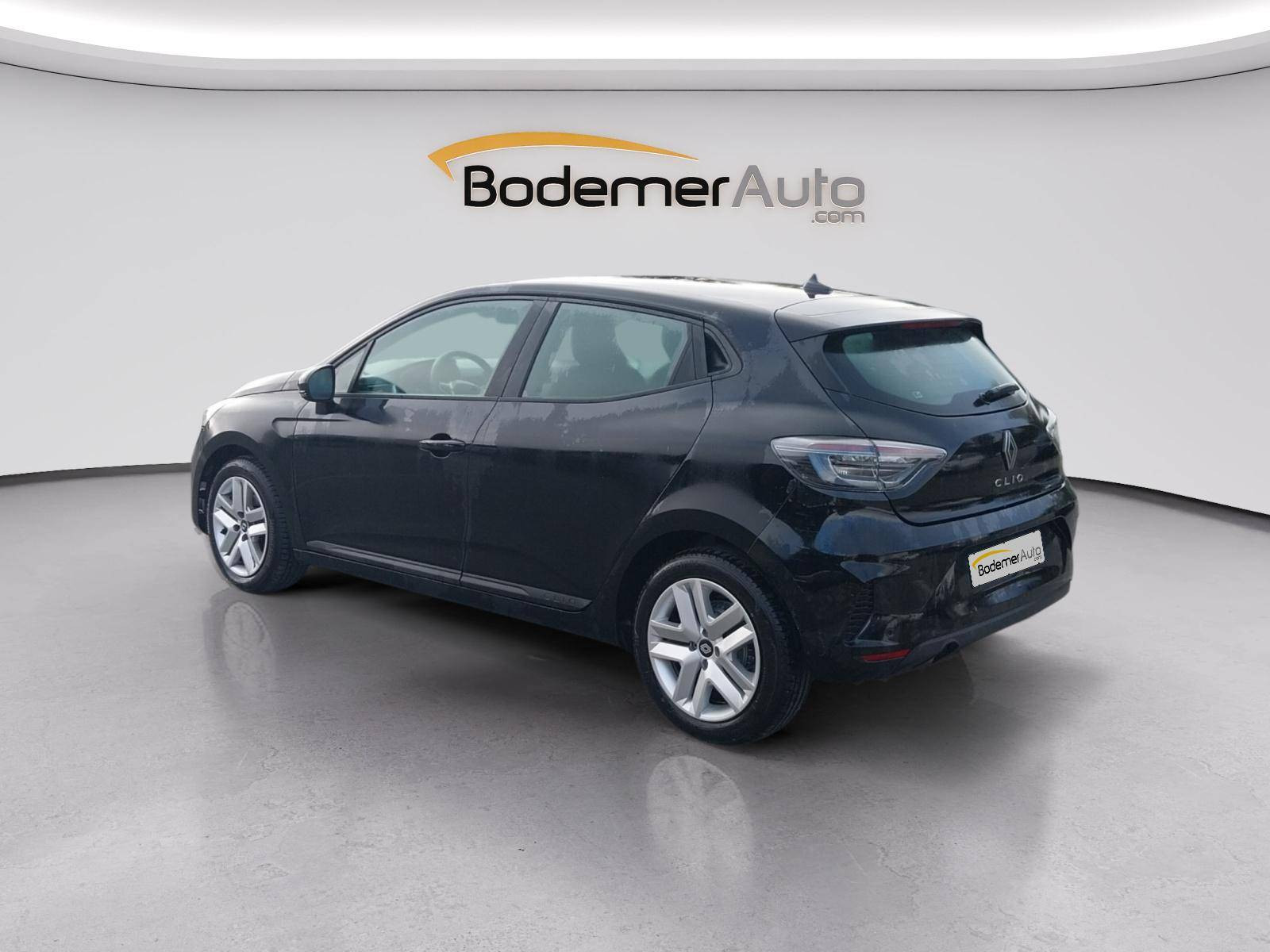 Vente en ligne Renault Clio 5 Clio Blue dCi 100 ch GSR2 au prix de 16 990 €