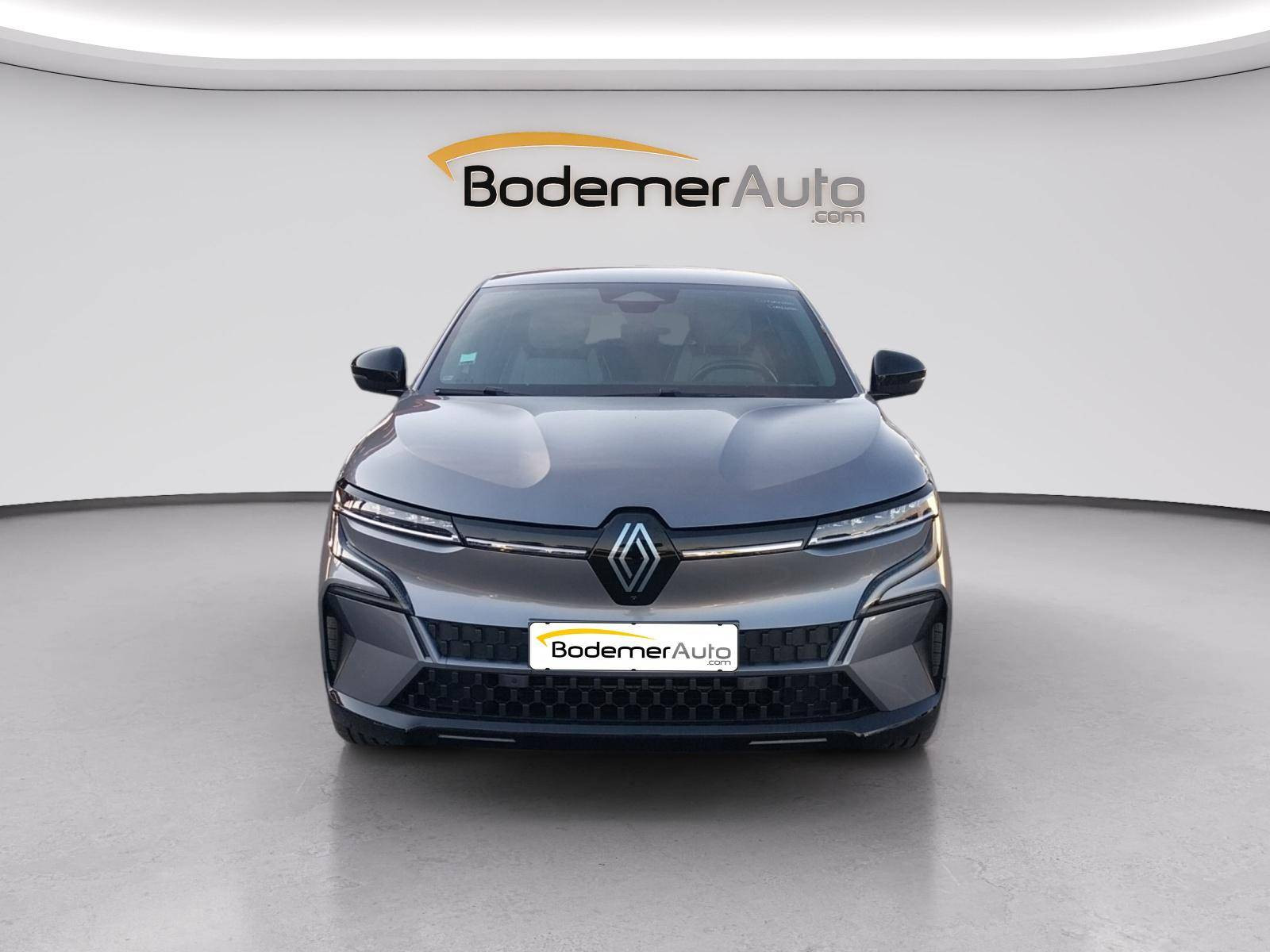 Vente en ligne Renault Megane E-Tech  EV40 130ch standard charge au prix de 18 900 €