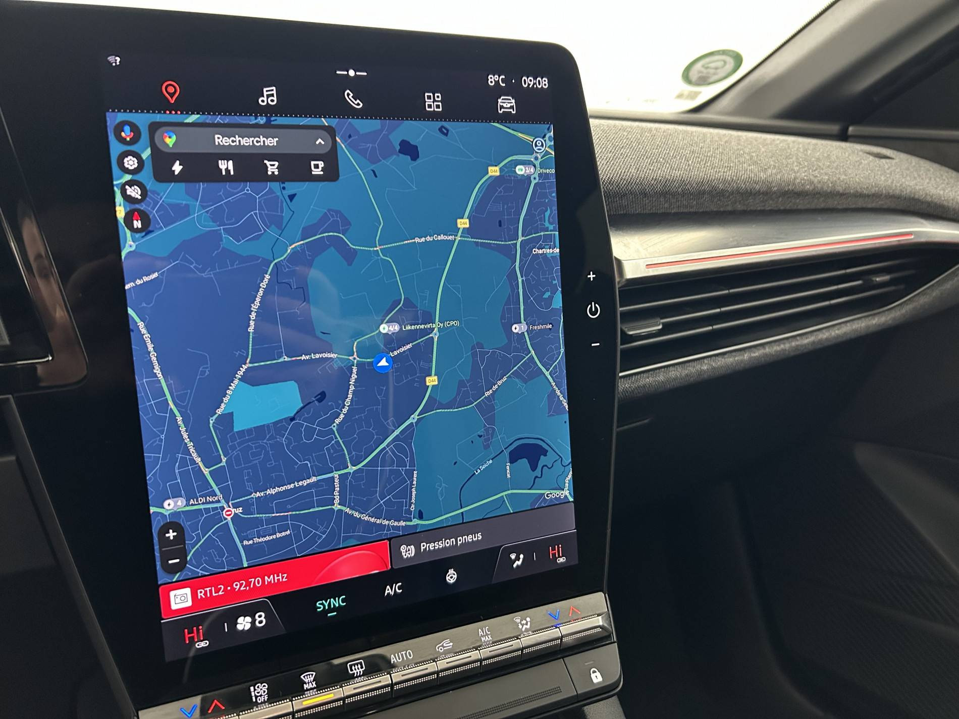 Vente en ligne Renault Megane E-Tech  EV60 220 ch super charge au prix de 24 990 €