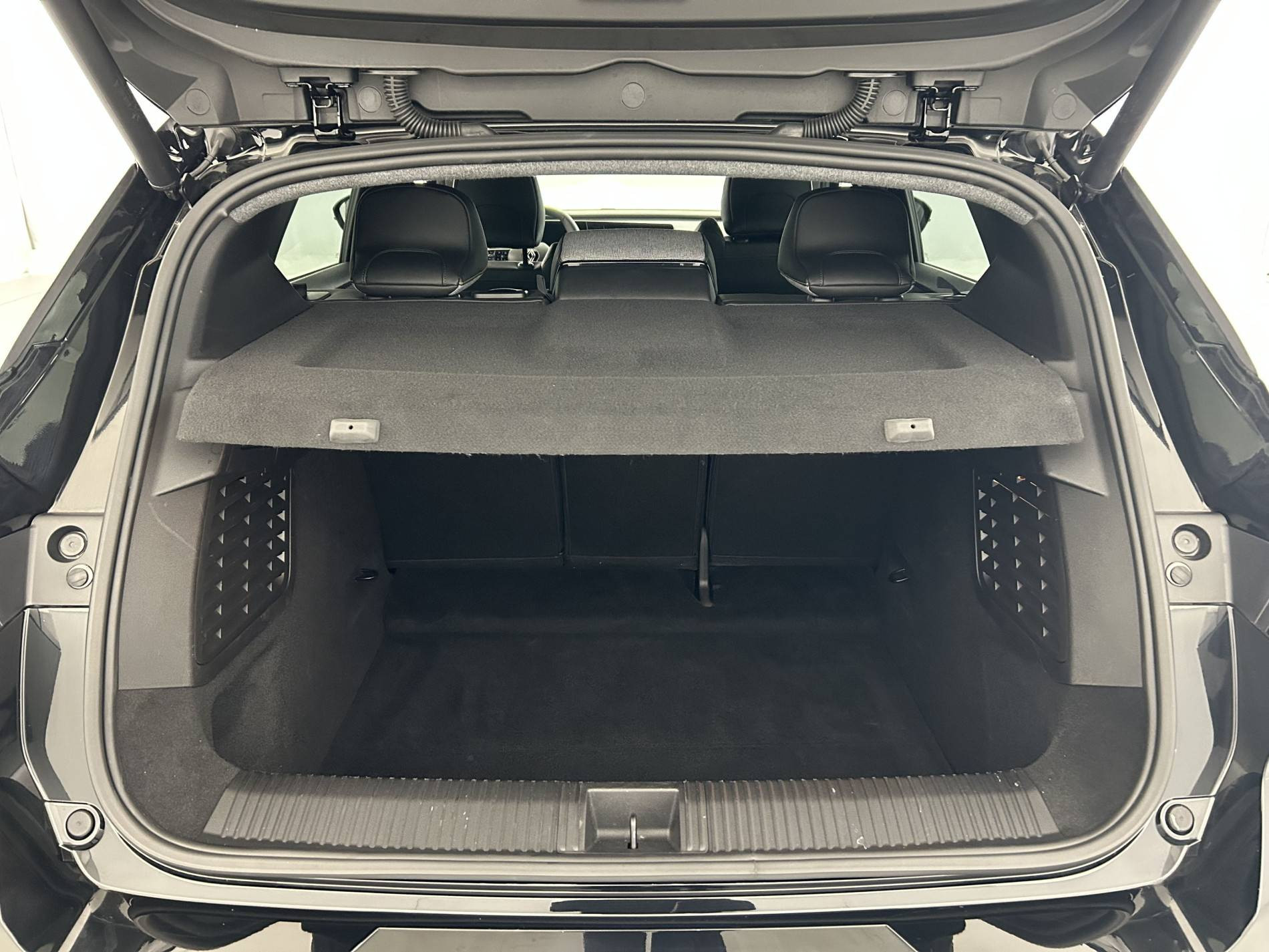 Vente en ligne Renault Scenic E-Tech  220 ch grande autonomie au prix de 37 890 €