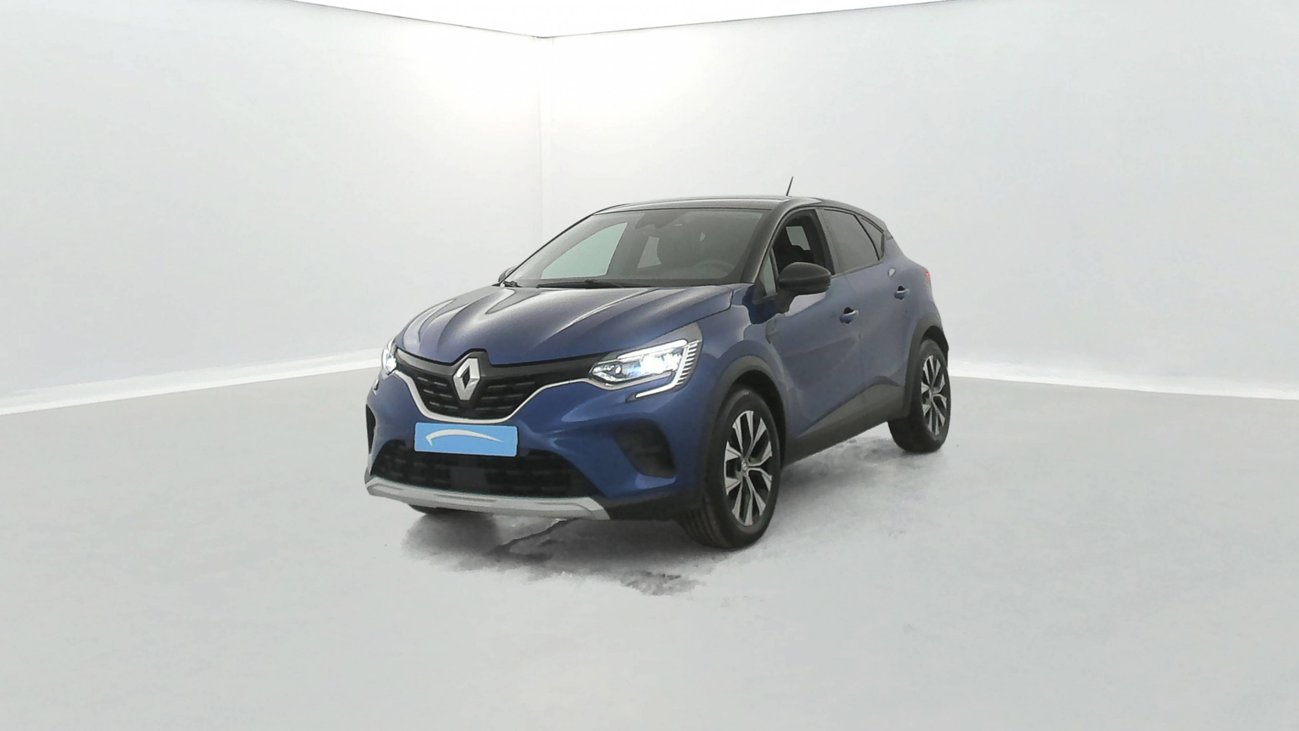 Renault Captur  E-Tech hybride 145 occasion de 2023 en vente à Brest