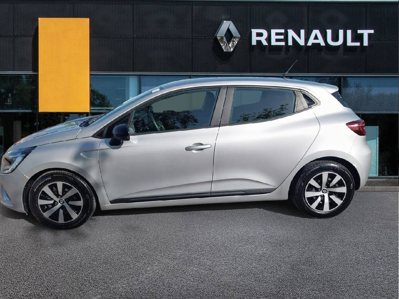 Vente en ligne Renault Clio 5 Clio TCe 90 au prix de 14 490 €