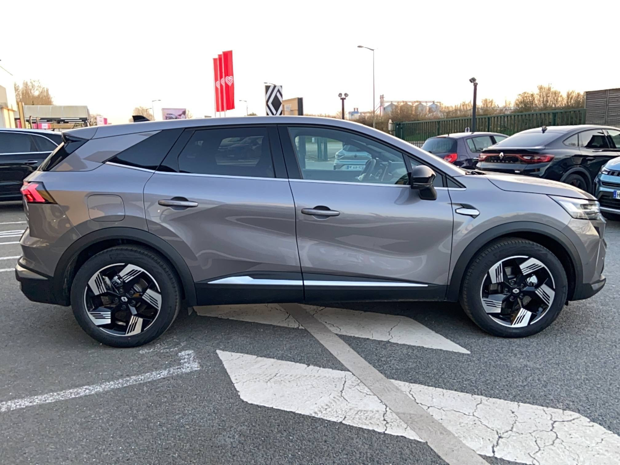 Vente en ligne Renault Symbioz  E-Tech full hybrid 160 ch au prix de 33 990 €