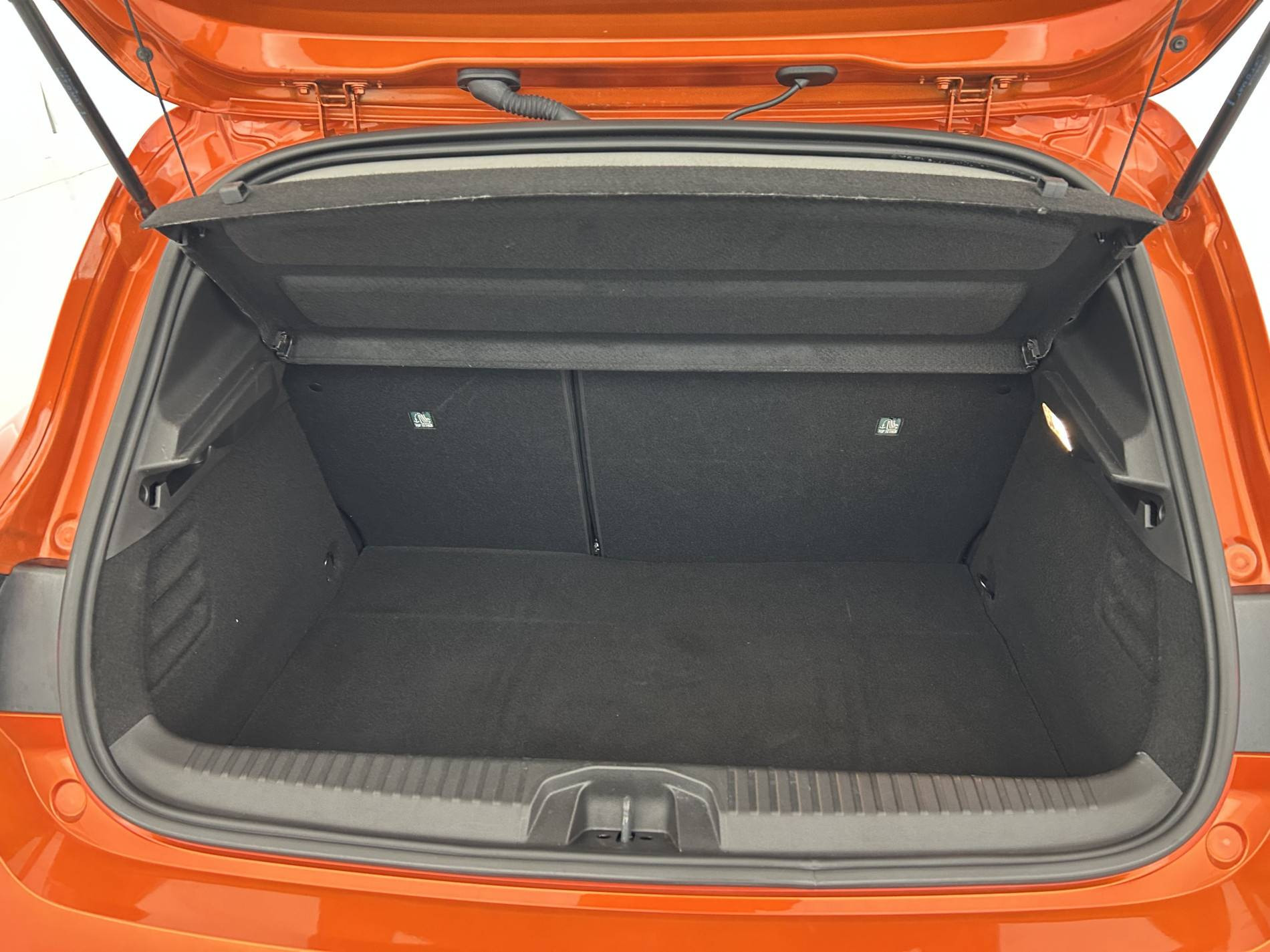 Vente en ligne Renault Clio 5 Clio E-Tech full hybrid 145 ch GSR2 au prix de 19 990 €