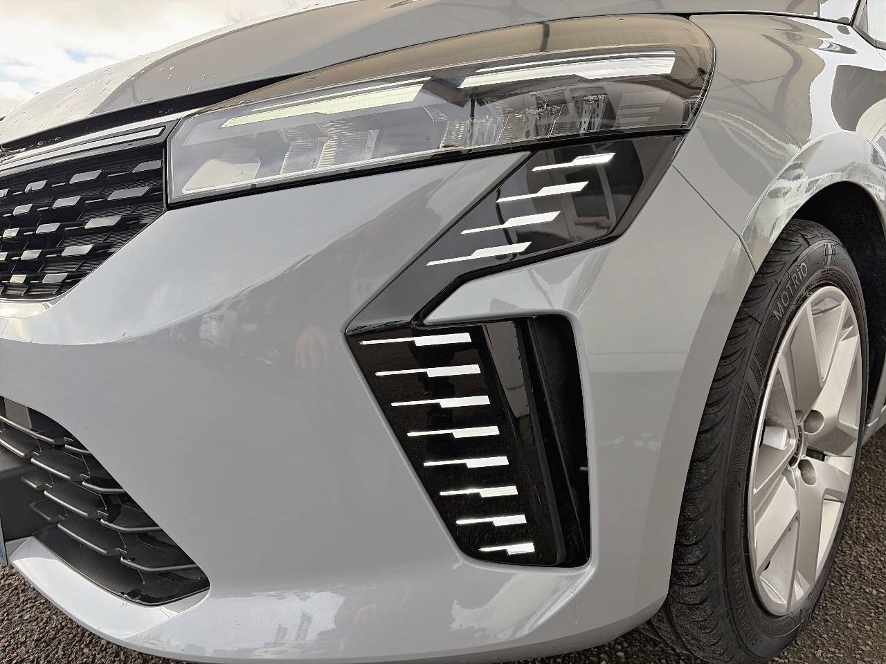 Vente en ligne Renault Clio 5 Clio TCe 90 au prix de 14 990 €