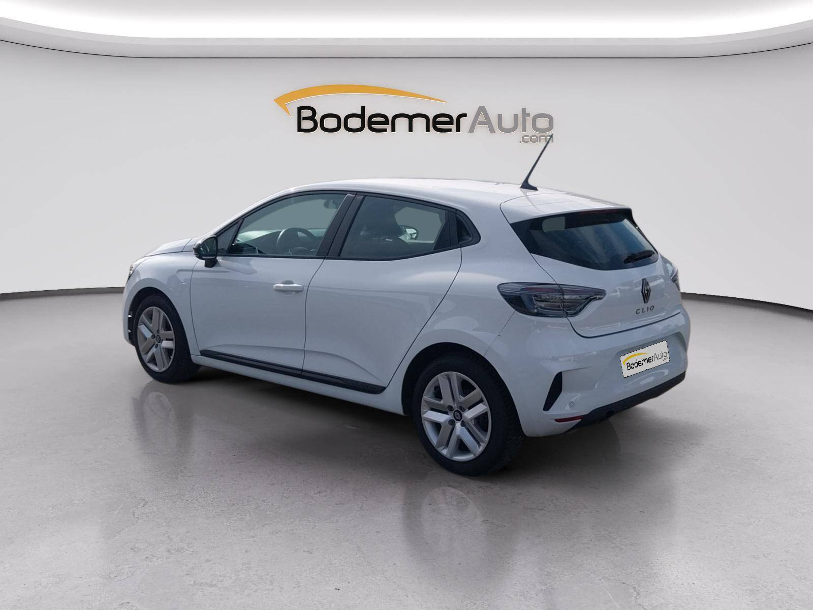 Vente en ligne Renault Clio 5 Clio Eco-G 100 ch GSR2 au prix de 15 790 €