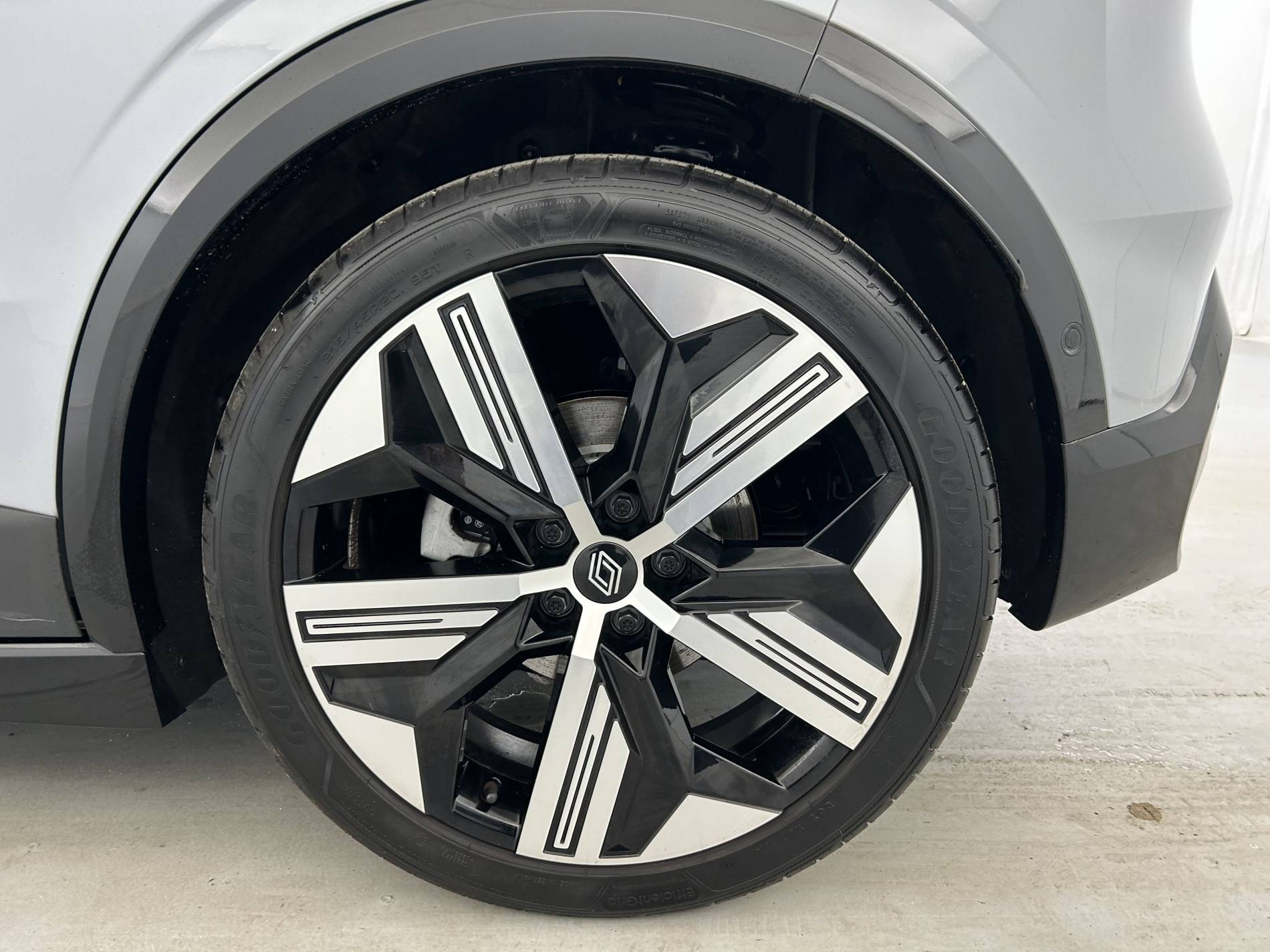 Vente en ligne Renault Megane E-Tech  EV60 220 ch optimum charge au prix de 27 990 €