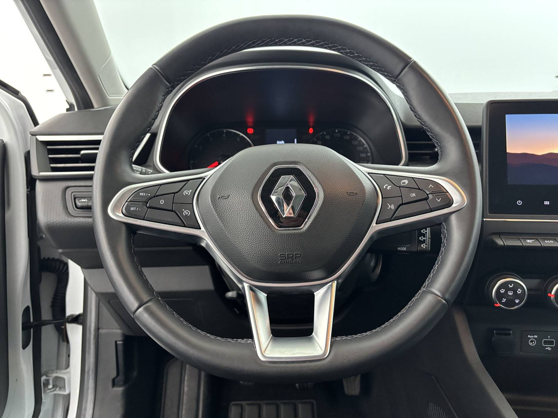 Vente en ligne Renault Clio 5 Clio TCe 90 - 21 au prix de 13 990 €