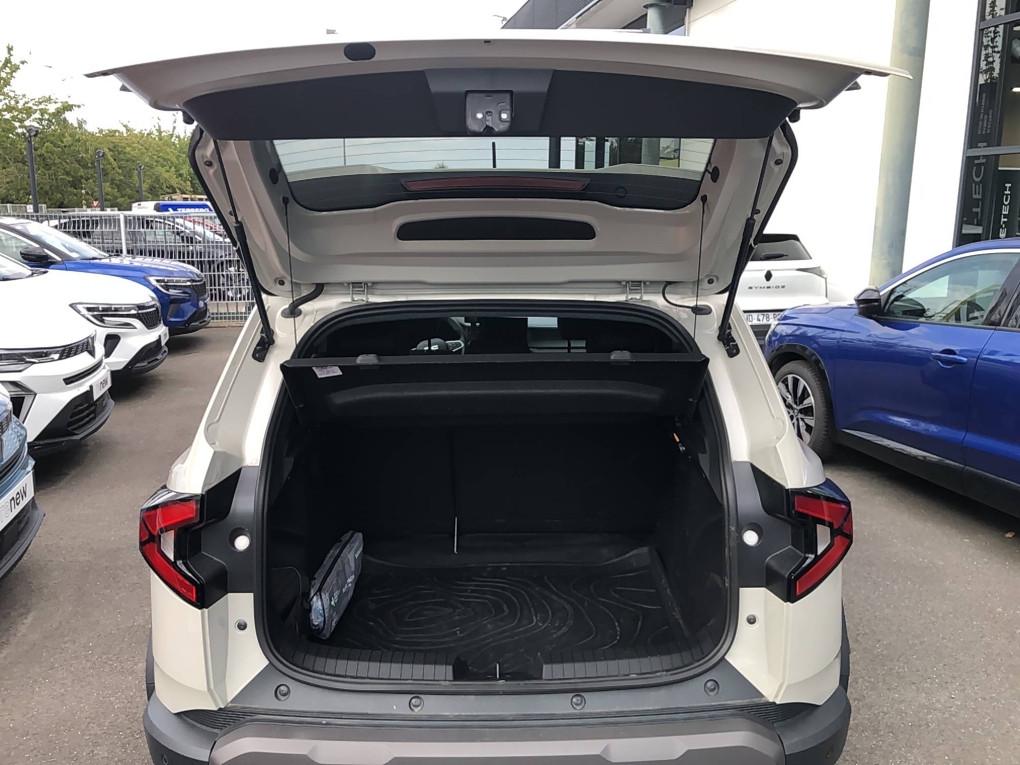 Vente en ligne Dacia Duster  ECO-G 120 au prix de 25 390 €