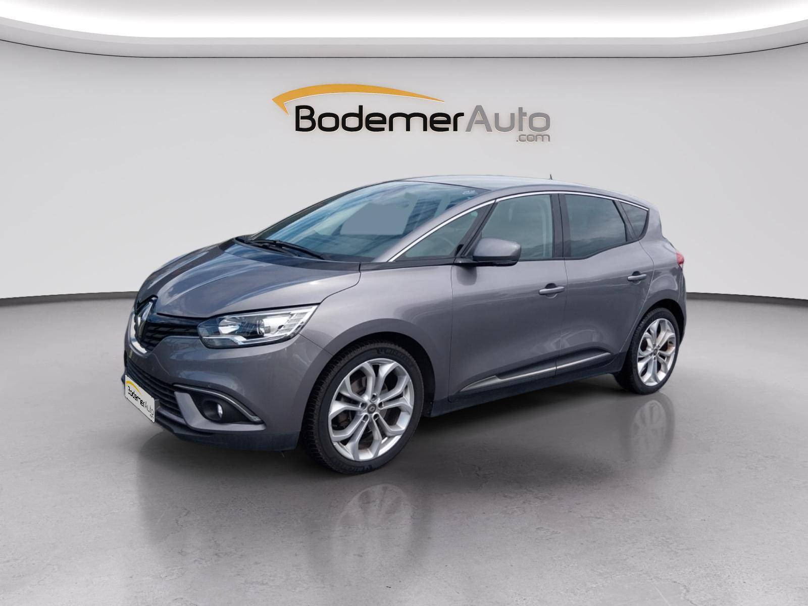 Vente en ligne Renault Scenic 4 Scenic Blue dCi 120 au prix de 14 990 €