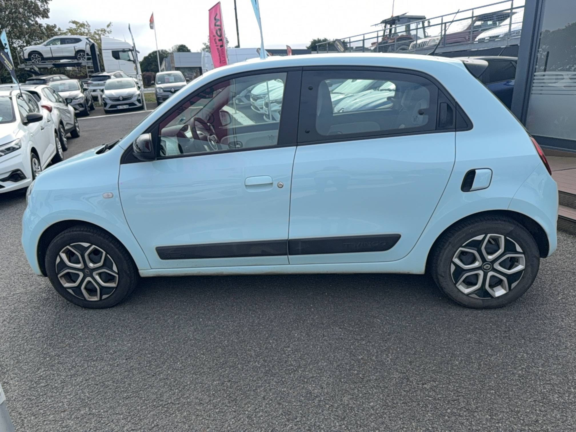 Vente en ligne Renault Twingo 3  SCe 65 au prix de 11 990 €
