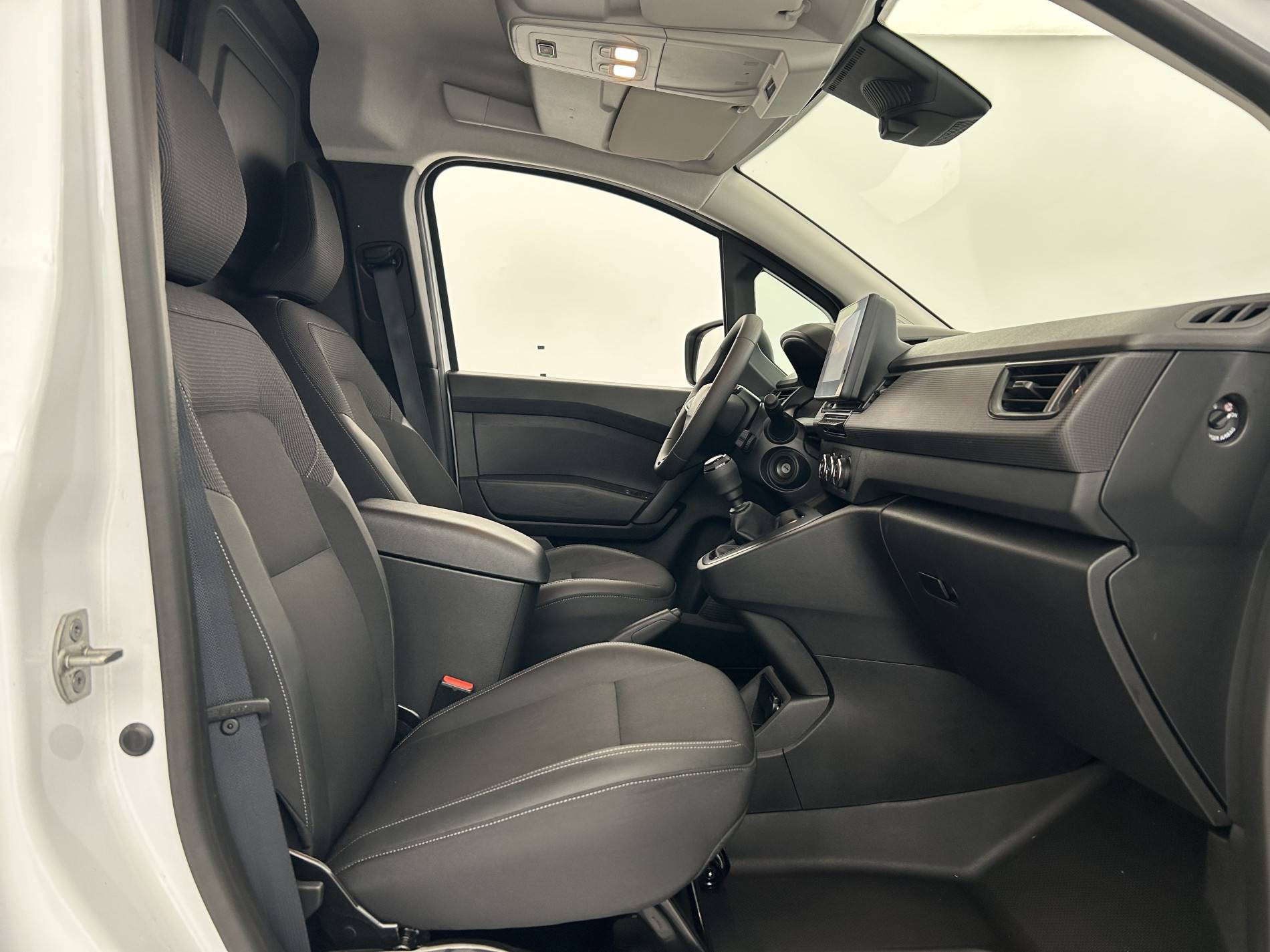 Vente en ligne Renault Kangoo Van  TOLE L1 BLUE DCI 75 GSR2 au prix de 17 790 €