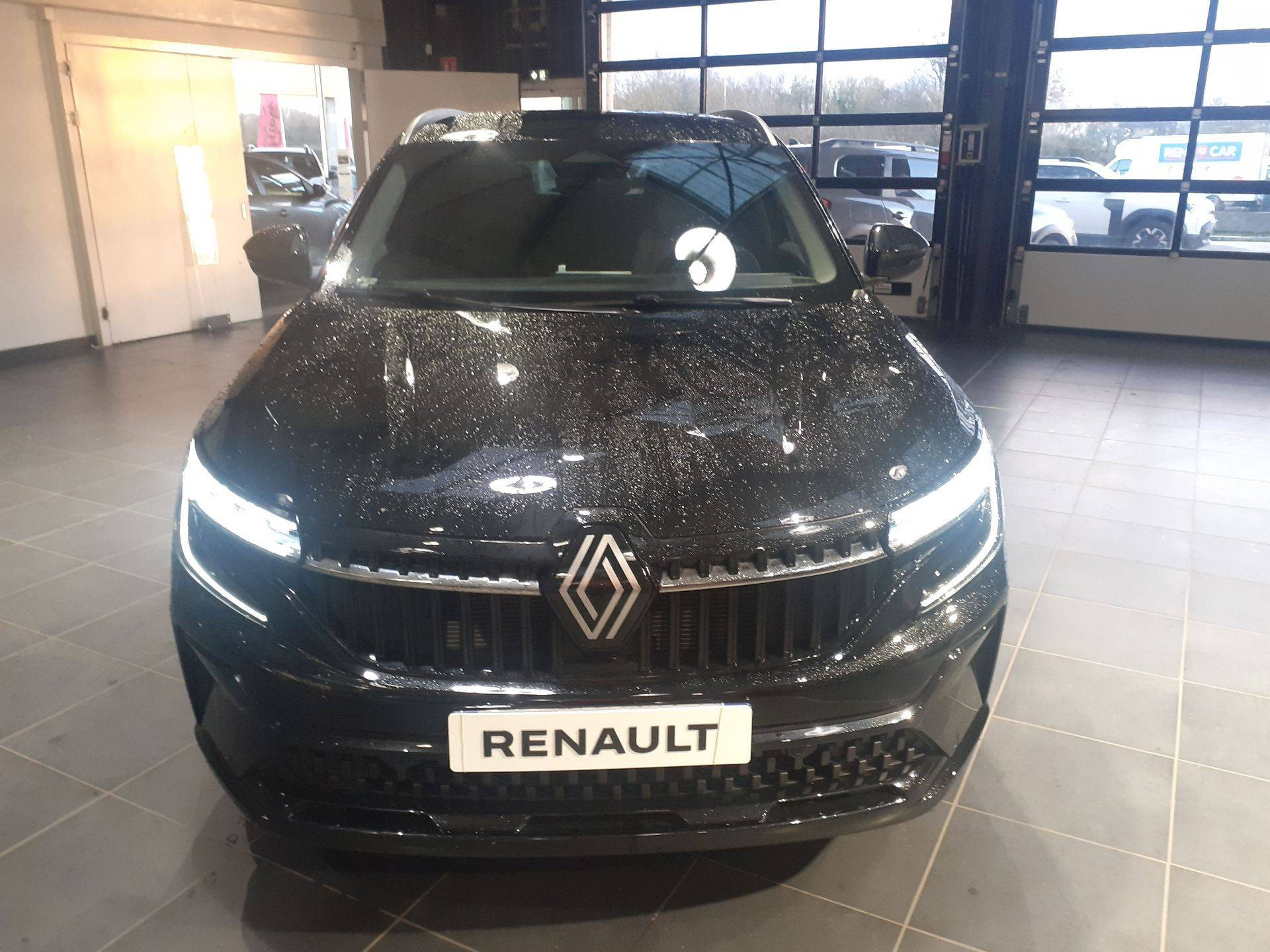 Renault Espace Espace full hybrid E-Tech 200 ch 5pl occasion de 2025 en vente à Quimper