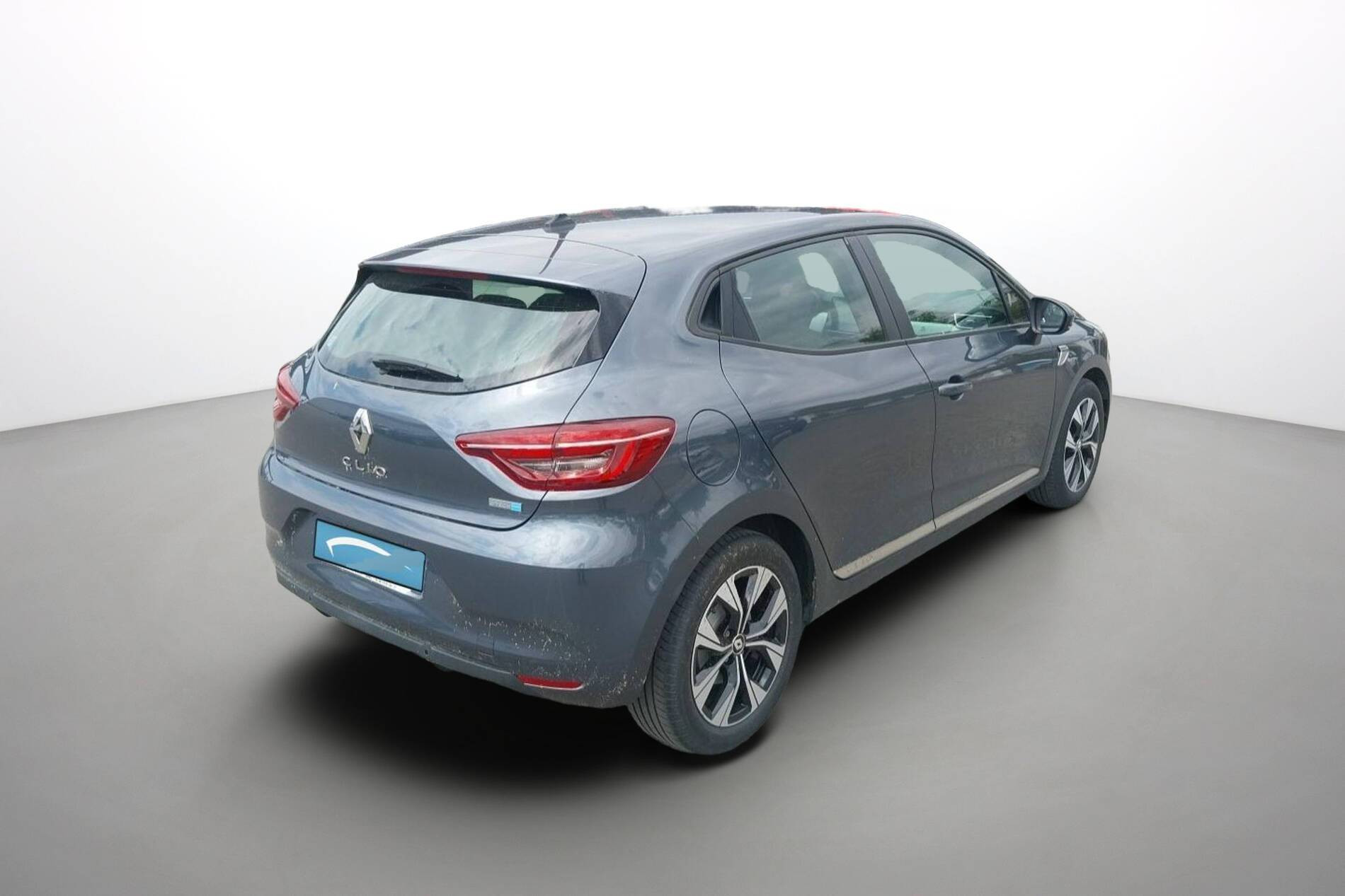 Vente en ligne Renault Clio 5 Clio E-Tech 140 - 21N au prix de 17 000 €