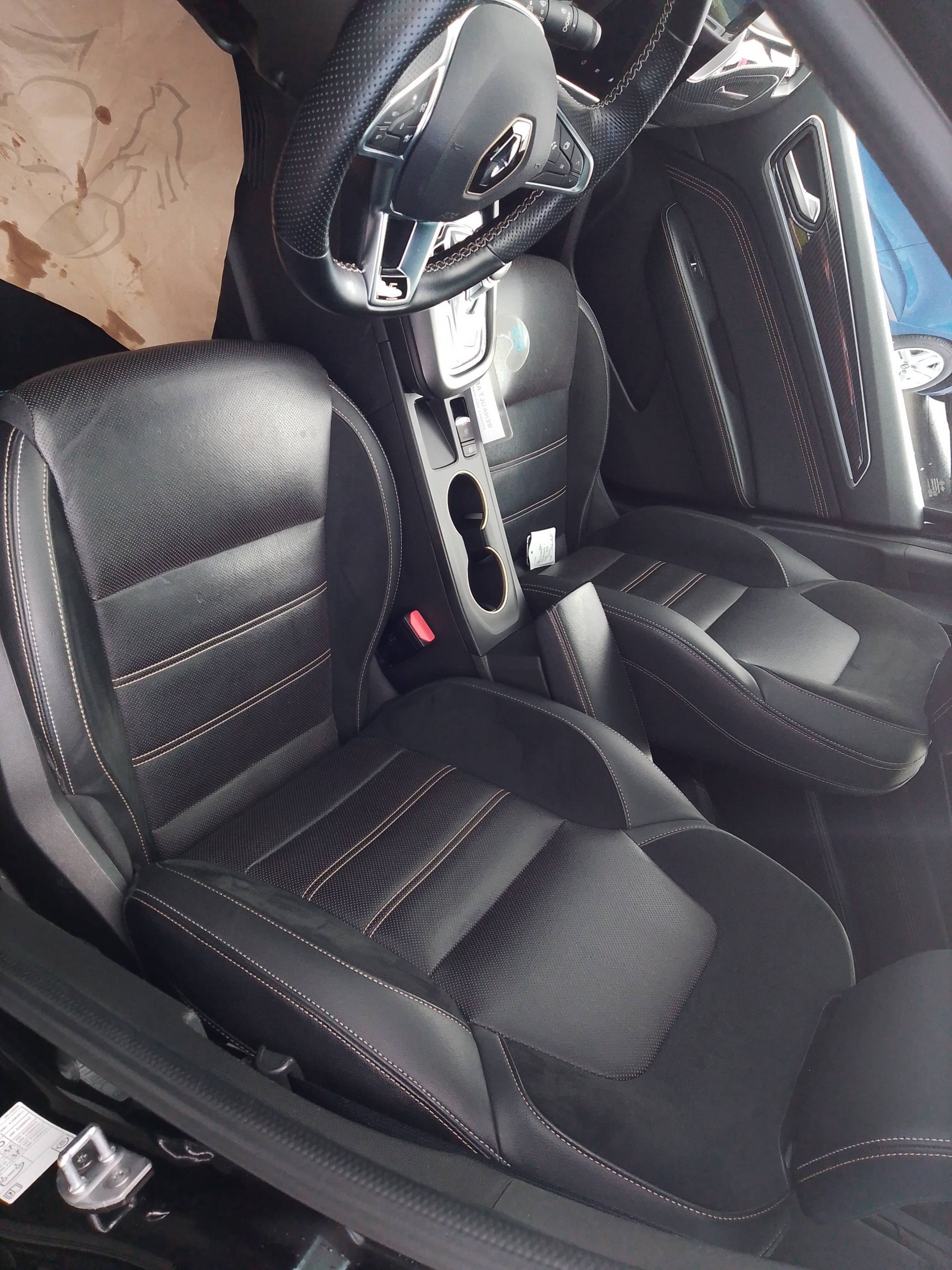 Vente en ligne Renault Arkana  E-Tech hybride 145 - 22 au prix de 24 990 €