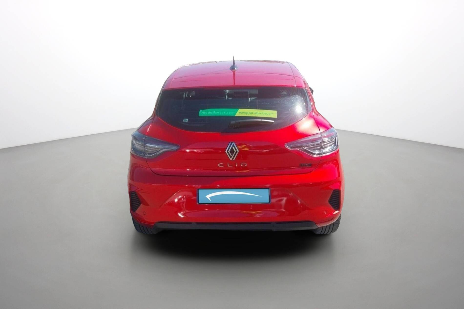 Vente en ligne Renault Clio 5 Clio E-Tech full hybrid 145 ch GSR2 au prix de 19 990 €