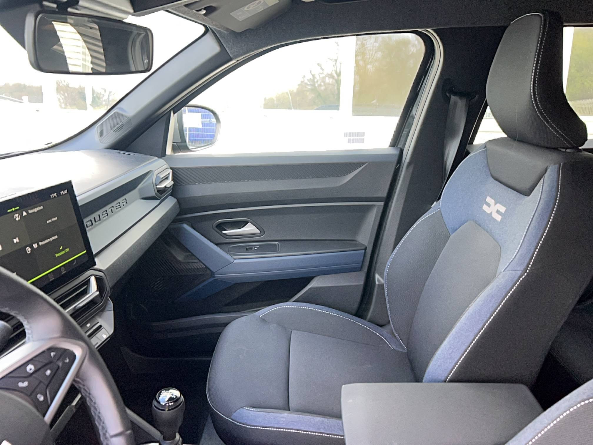 Vente en ligne Dacia Duster  Mild Hybrid 130 au prix de 23 590 €