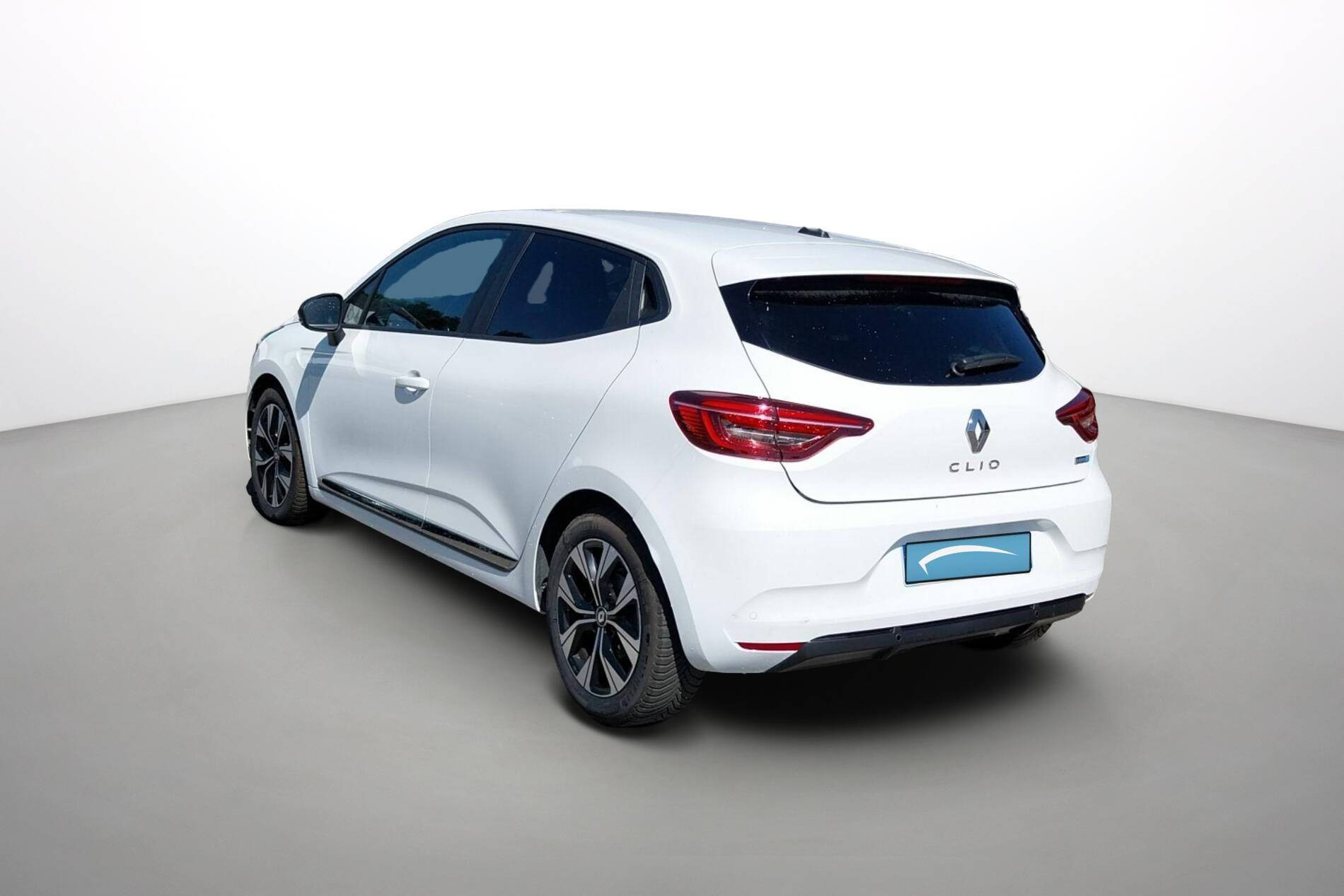 Vente en ligne Renault Clio 5 Clio E-Tech full hybrid 145 au prix de 13 991 €