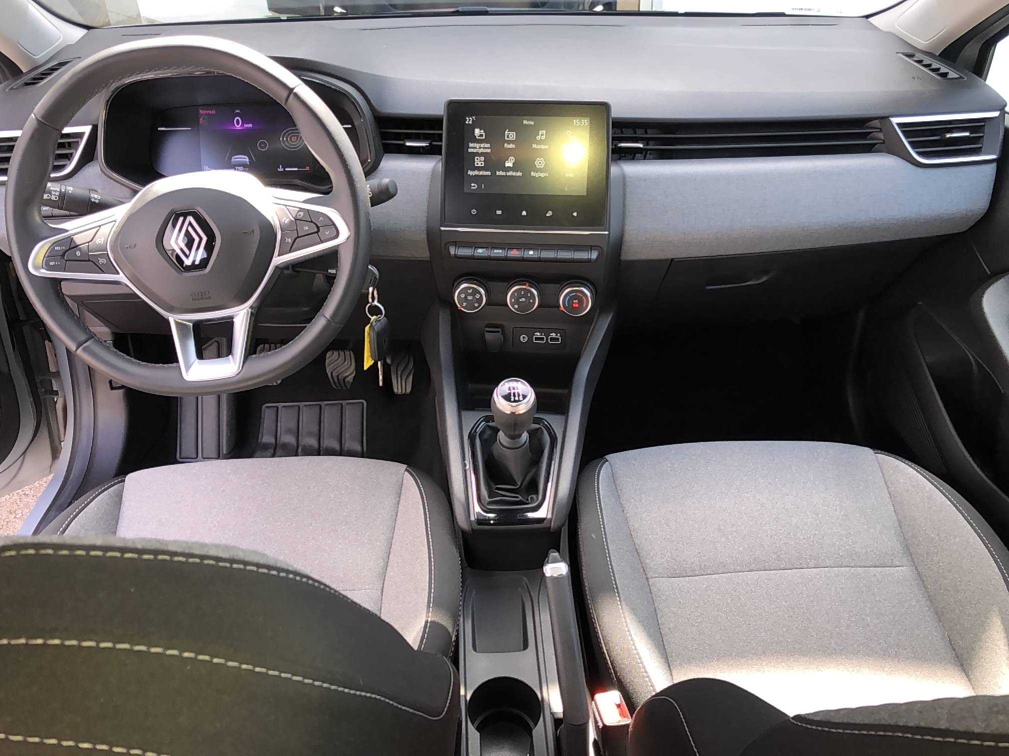 Vente en ligne Renault Clio 5 Clio TCe 90 ch GSR2 au prix de 15 990 €