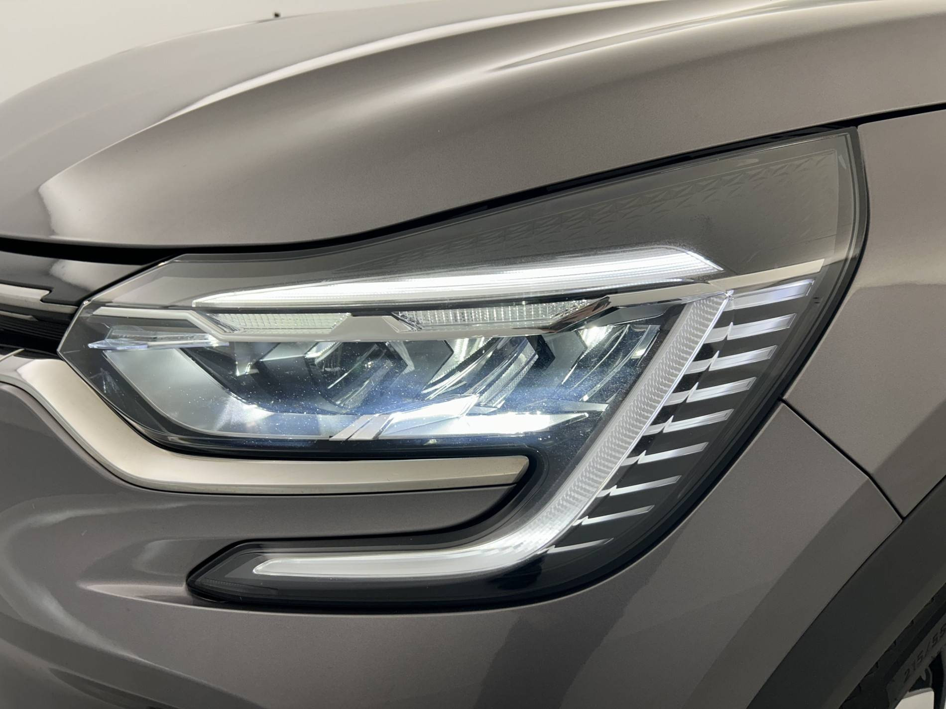 Vente en ligne Renault Captur  E-Tech 145 - 21 au prix de 18 990 €