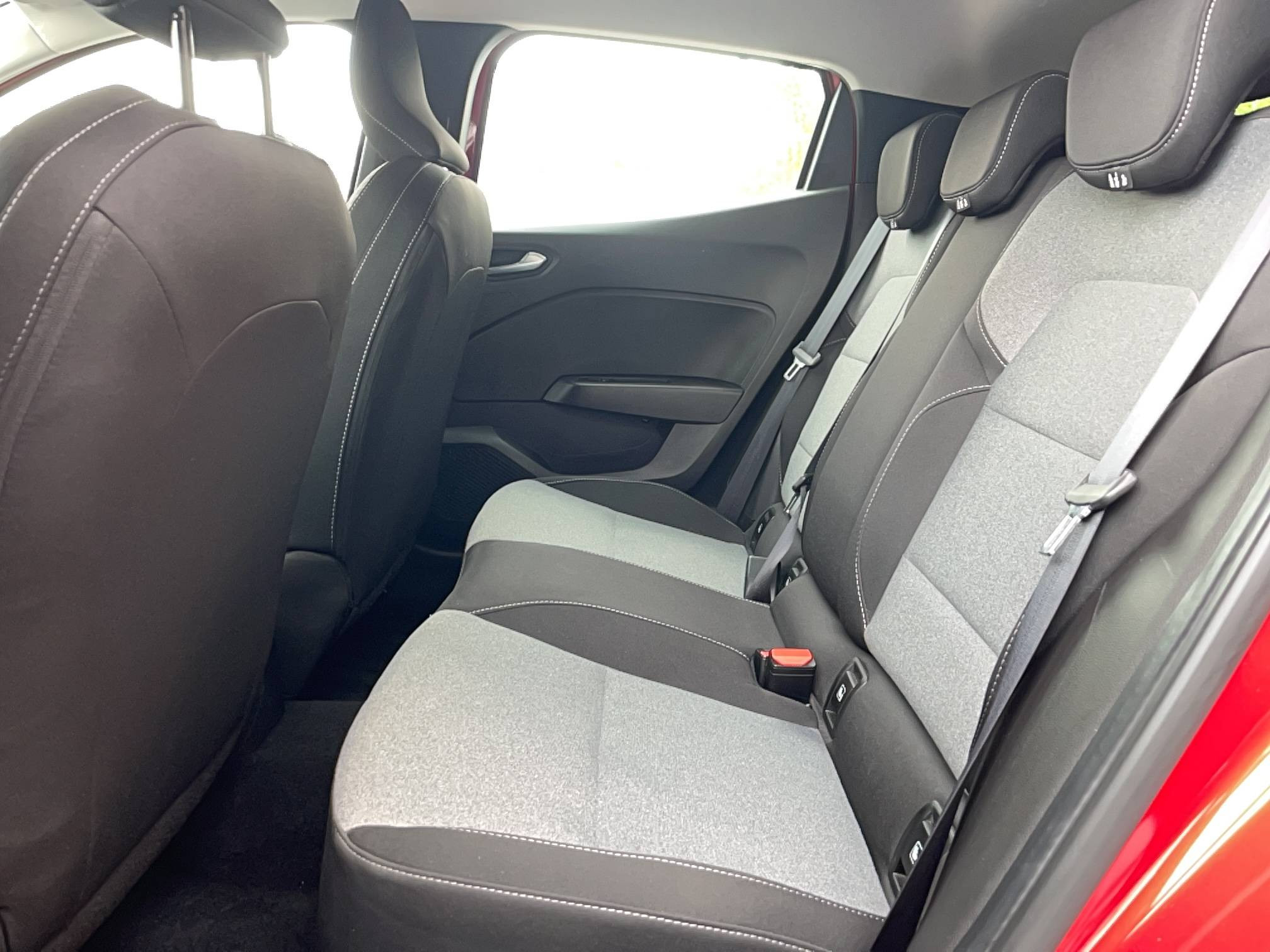 Vente en ligne Renault Clio 5 Clio TCe 90 au prix de 15 990 €