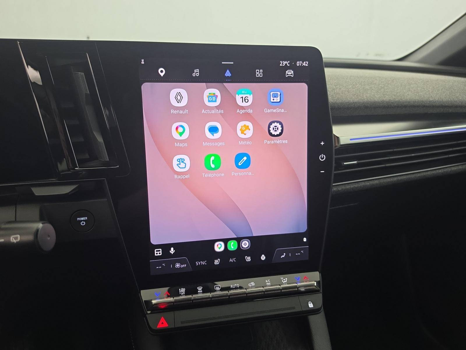 Vente en ligne Renault Megane E-Tech  EV60 220 ch super charge au prix de 25 490 €