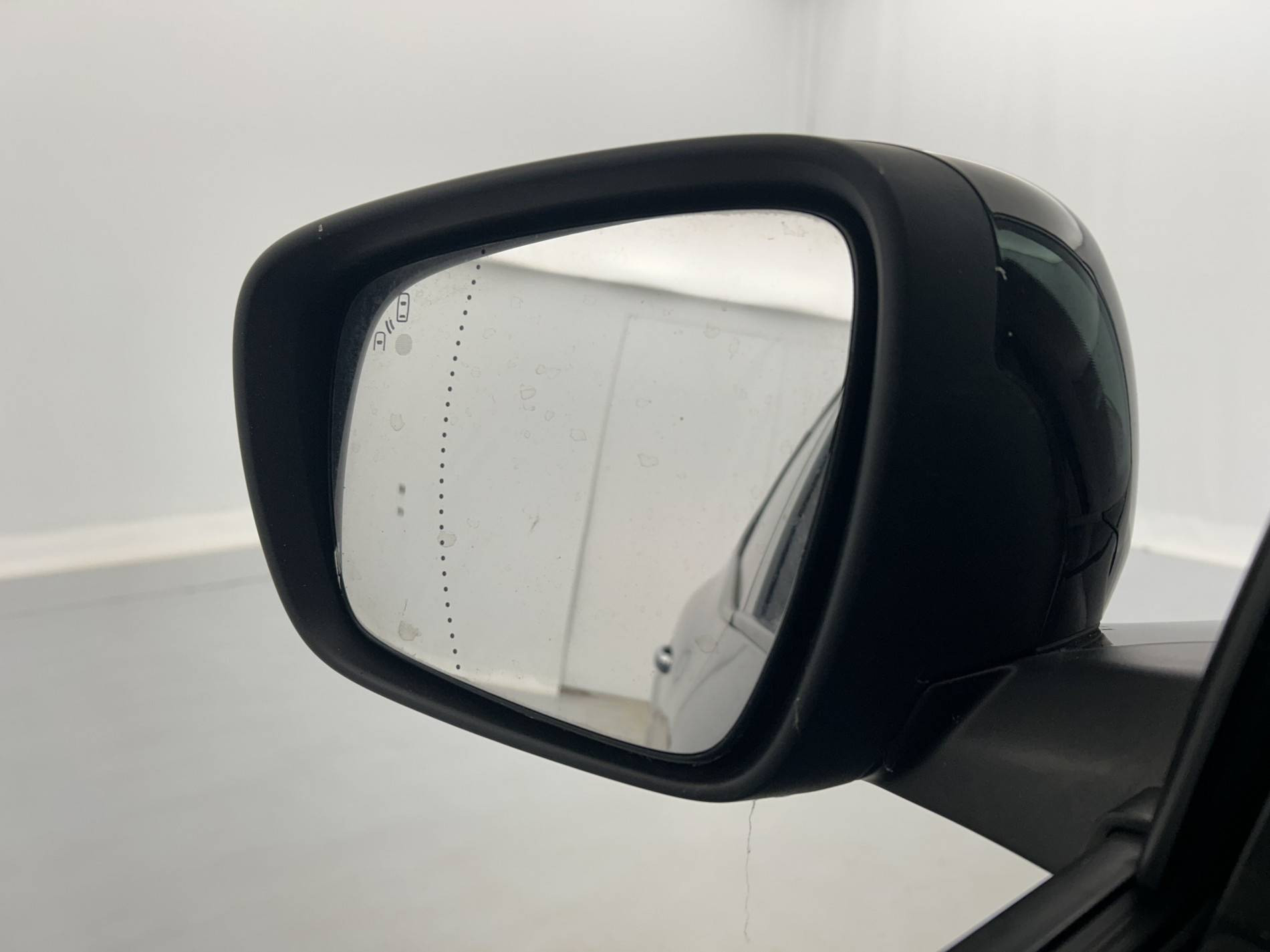 Vente en ligne Renault Scenic 4 Scenic TCe 140 FAP - 21 au prix de 17 490 €