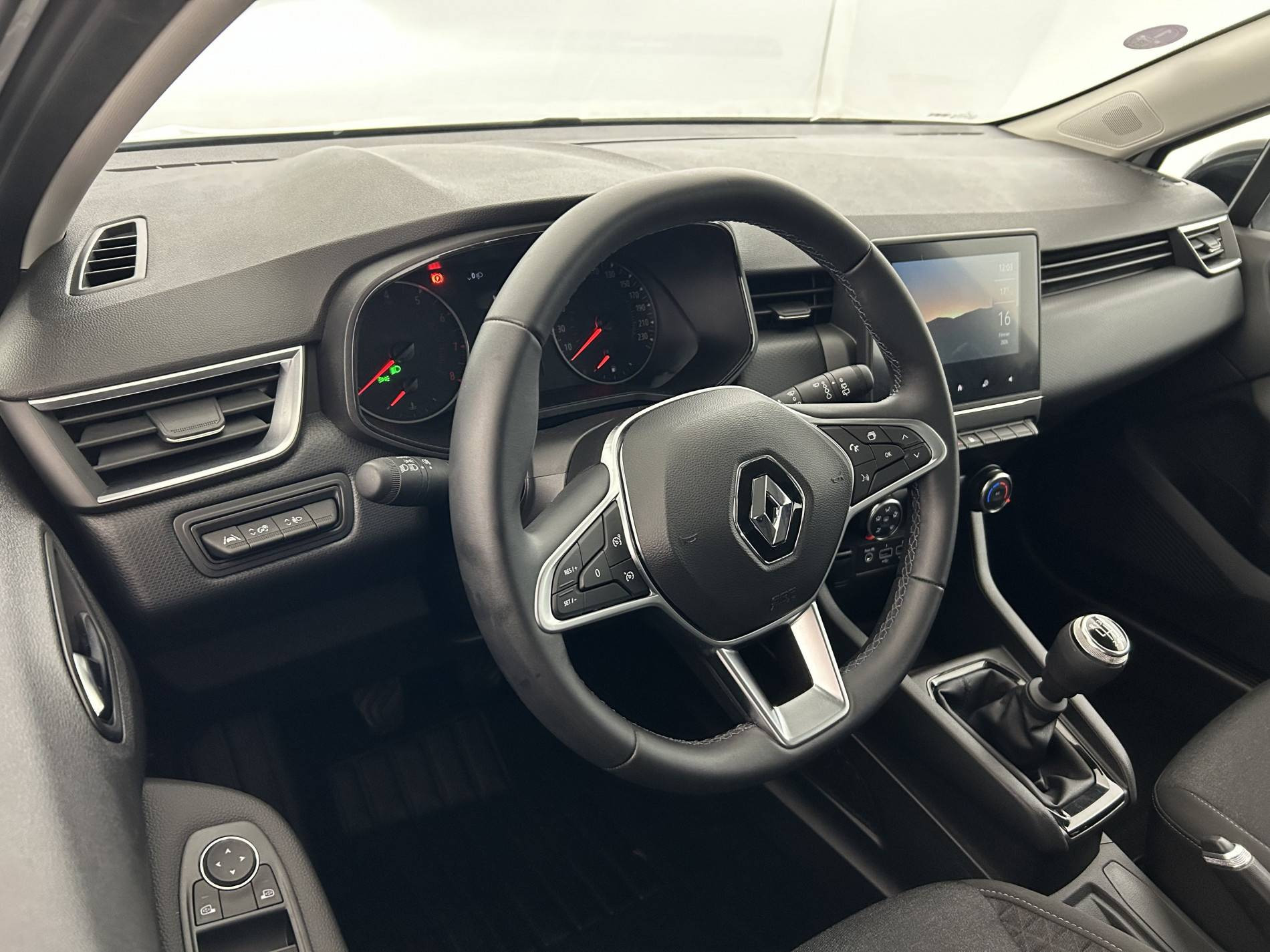 Vente en ligne Renault Clio 5 Clio TCe 90 au prix de 13 790 €