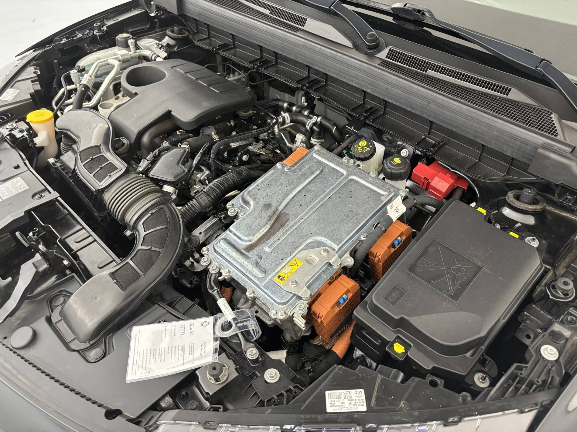 Vente en ligne Renault Arkana  E-Tech hybride 145 - 22 au prix de 19 890 €