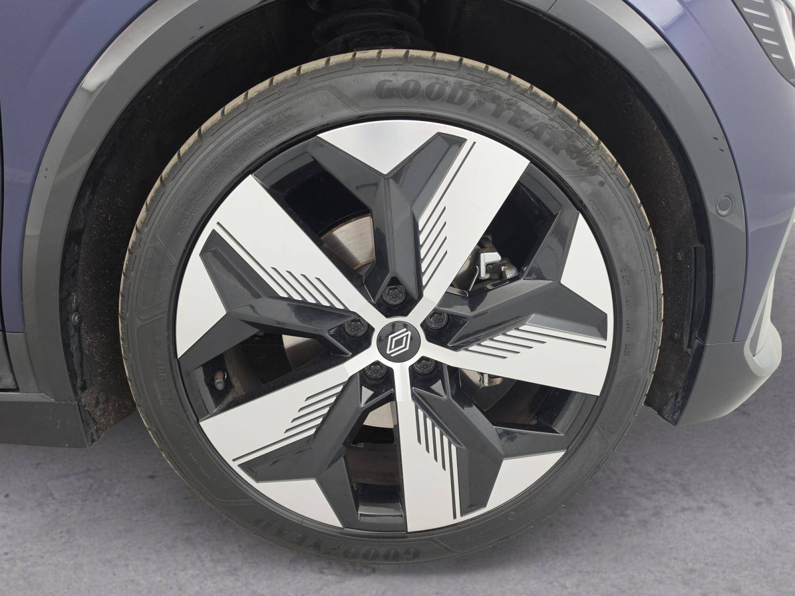 Vente en ligne Renault Megane E-Tech  220 ch autonomie confort GSR2 au prix de 30 490 €