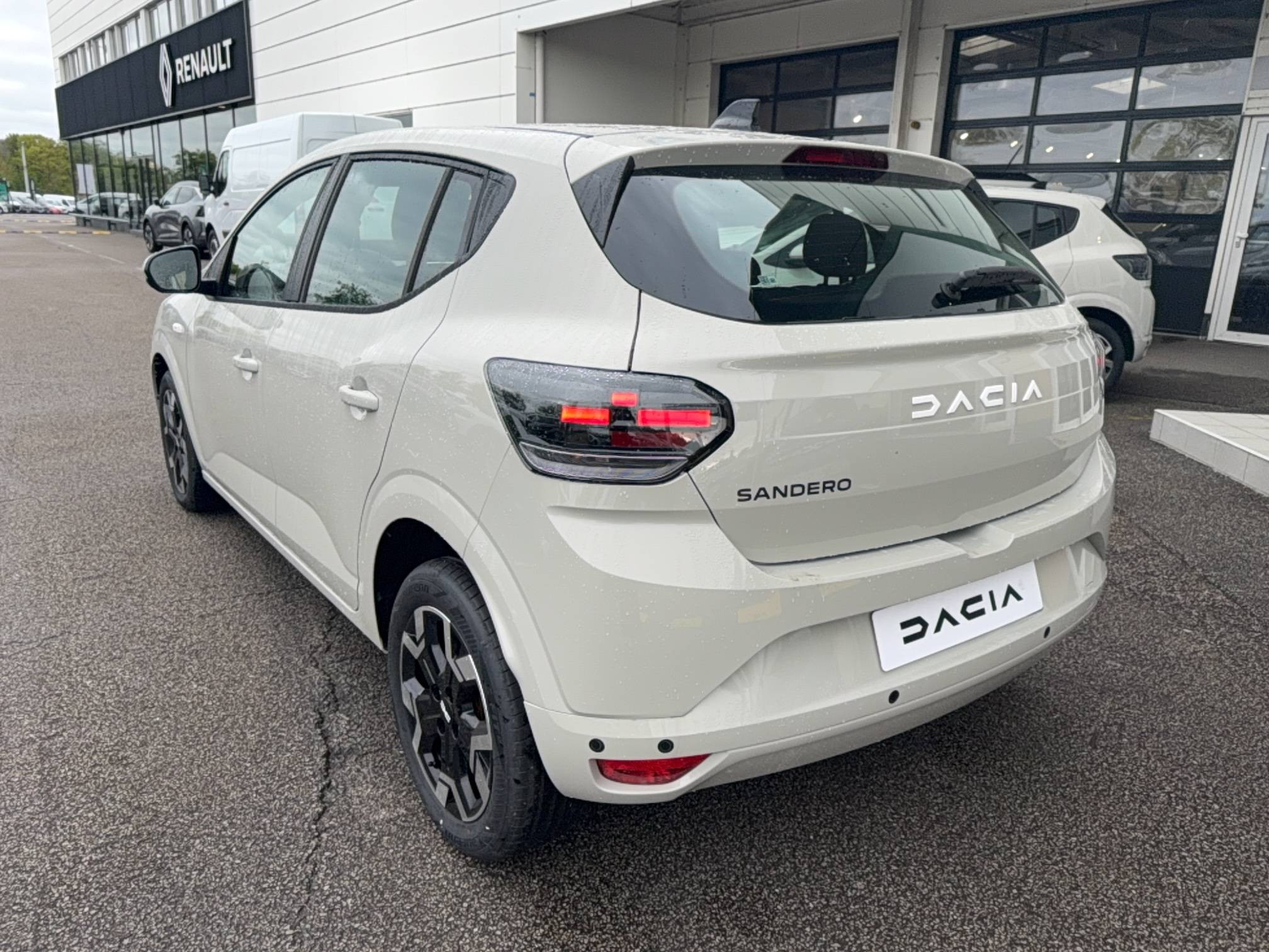 Vente en ligne Dacia Sandero Sandero ECO-G 120 auto au prix de 20 590 €