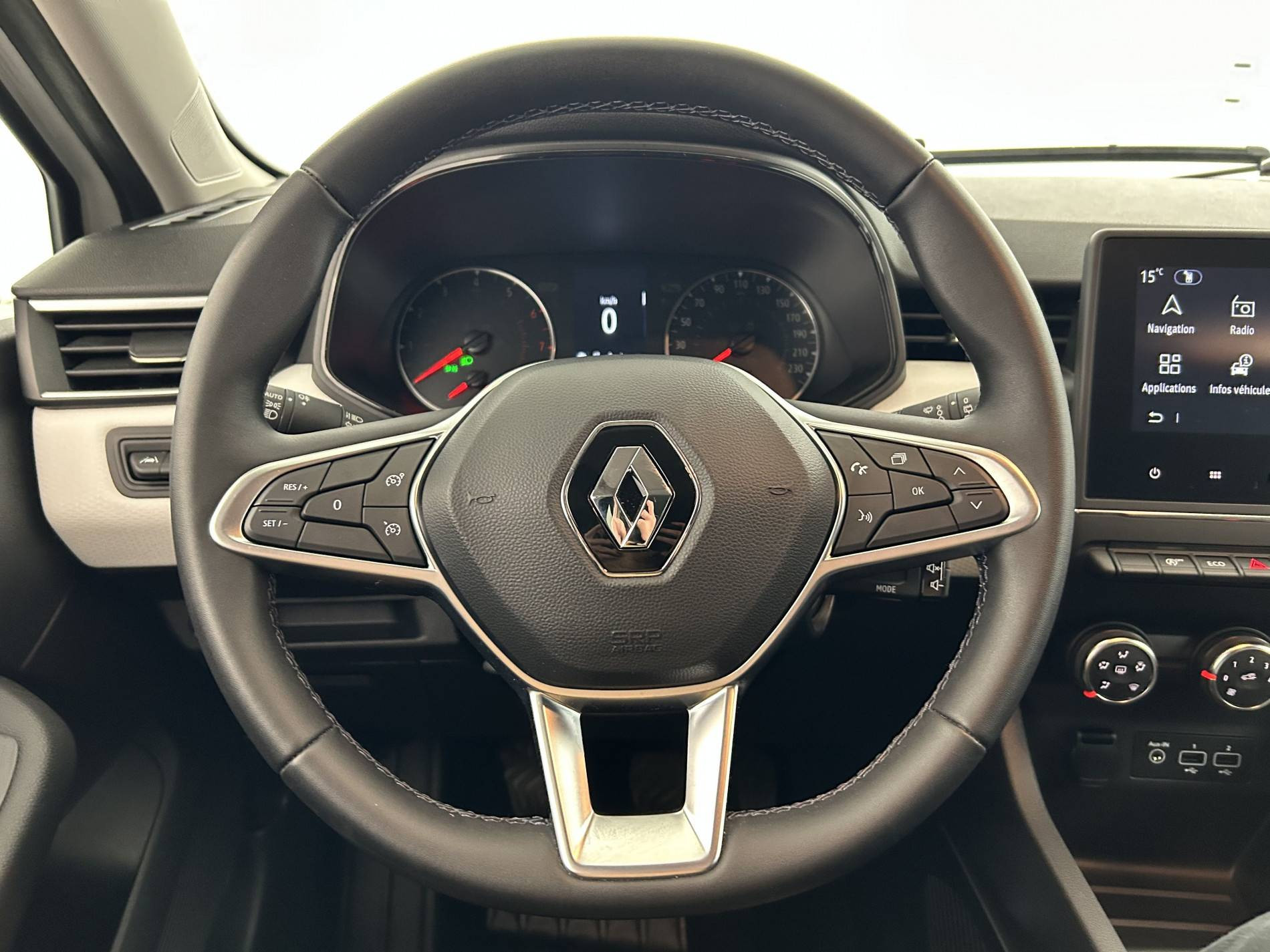 Vente en ligne Renault Clio 5 Clio TCe 100 GPL au prix de 13 490 €