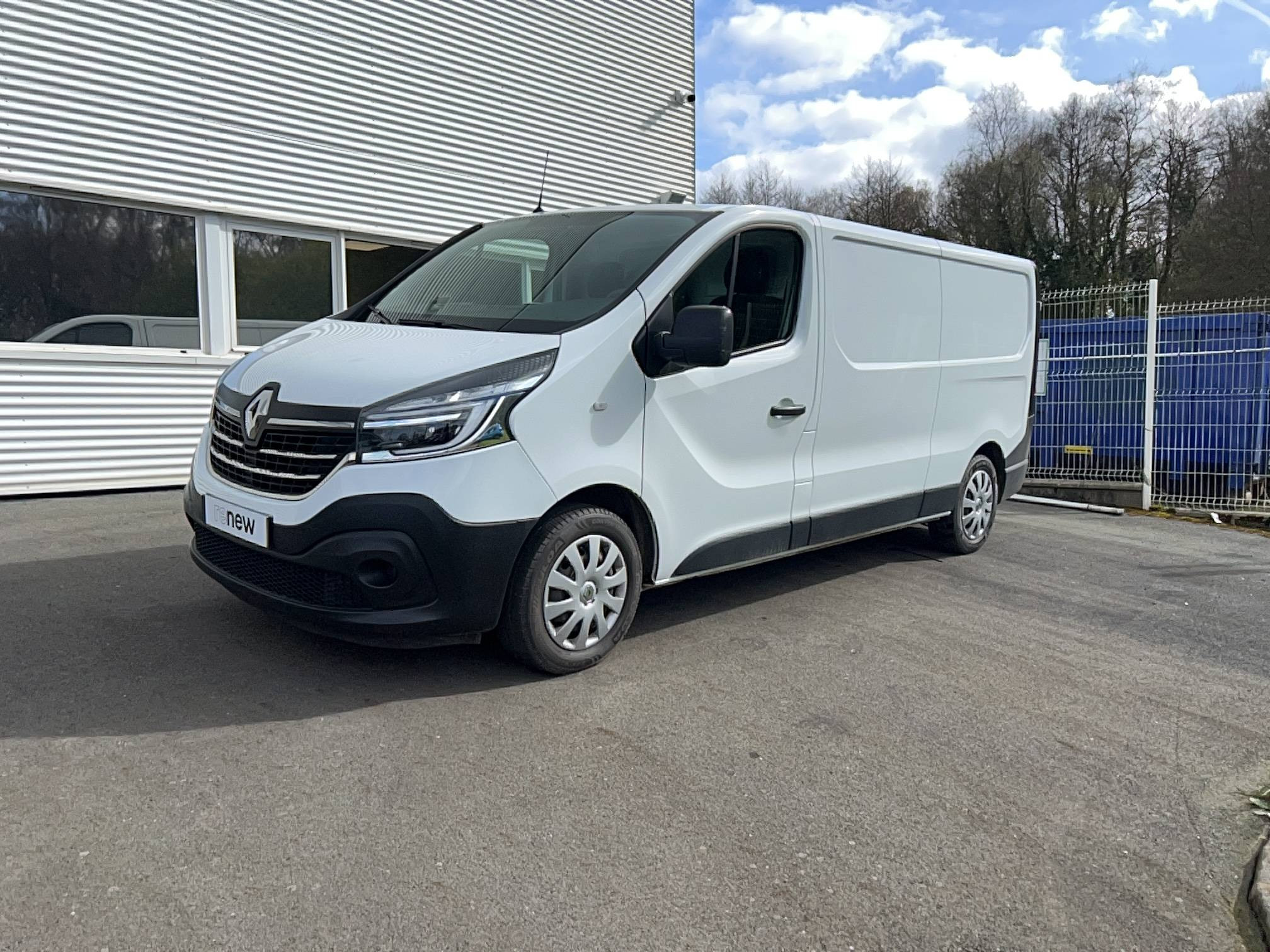 Renault Trafic 3 Fourgon TRAFIC FGN L2H1 1300 KG DCI 120 occasion de 2021 en vente à Guingamp