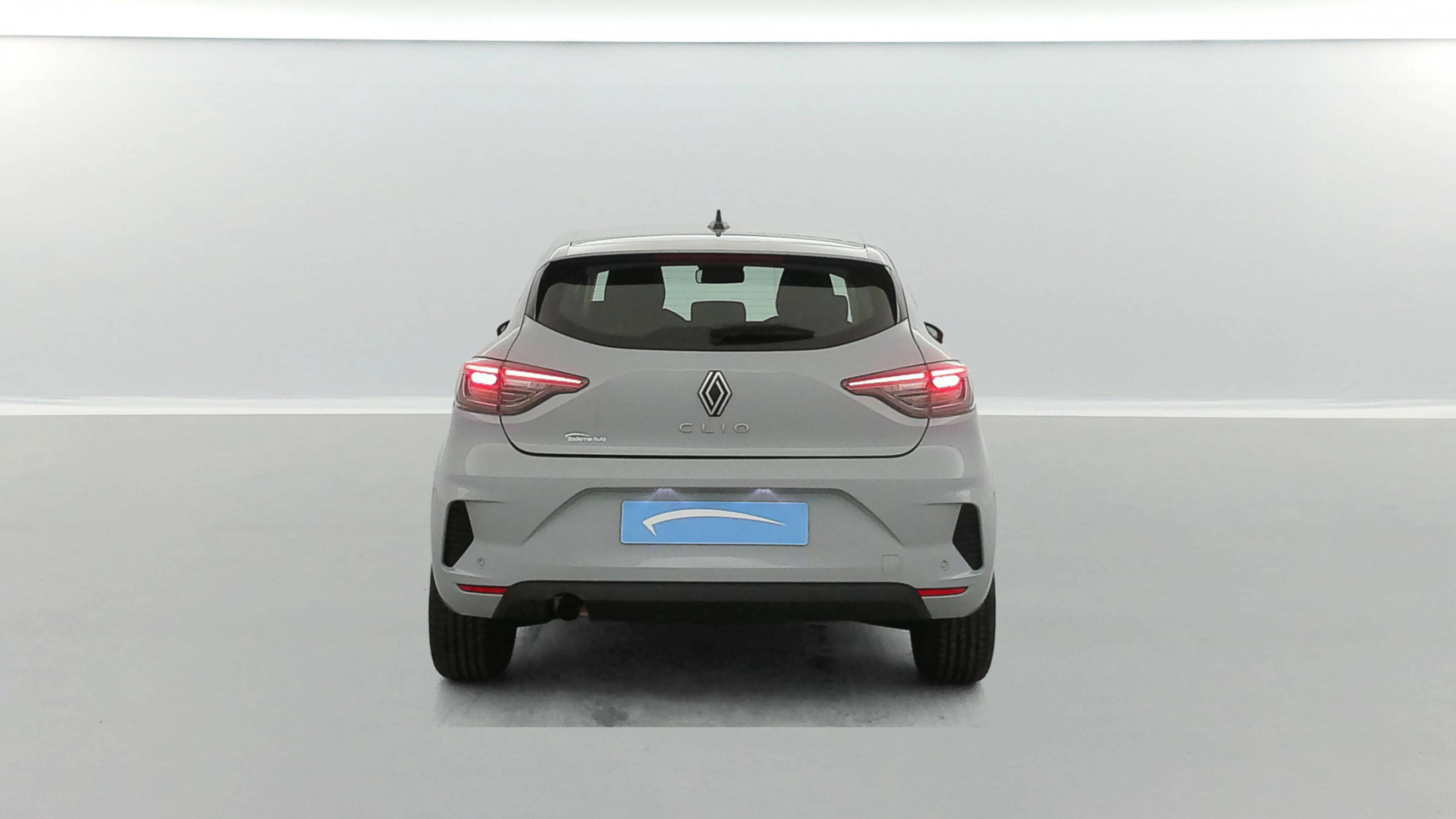 Vente en ligne Renault Clio 5 Clio TCe 90 au prix de 15 500 €