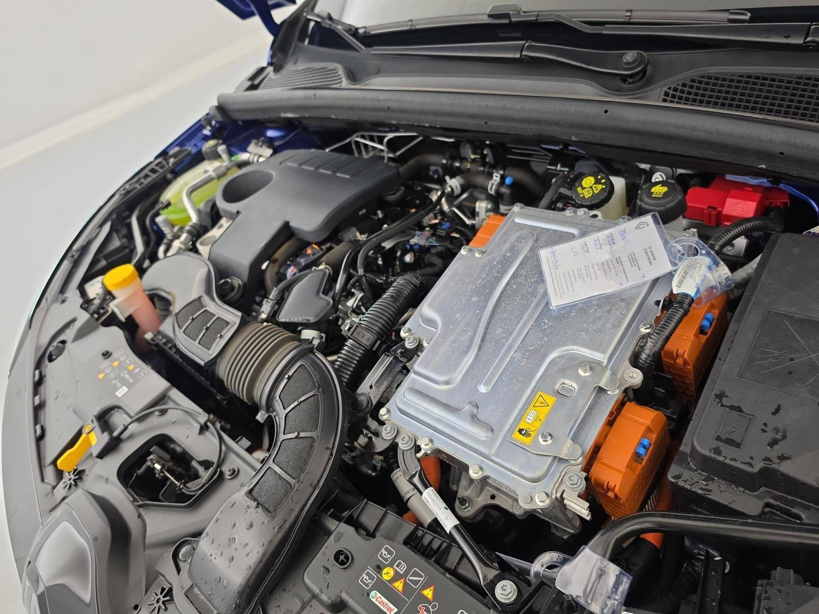 Vente en ligne Renault Clio 5 Clio E-Tech full hybrid 145 au prix de 20 490 €