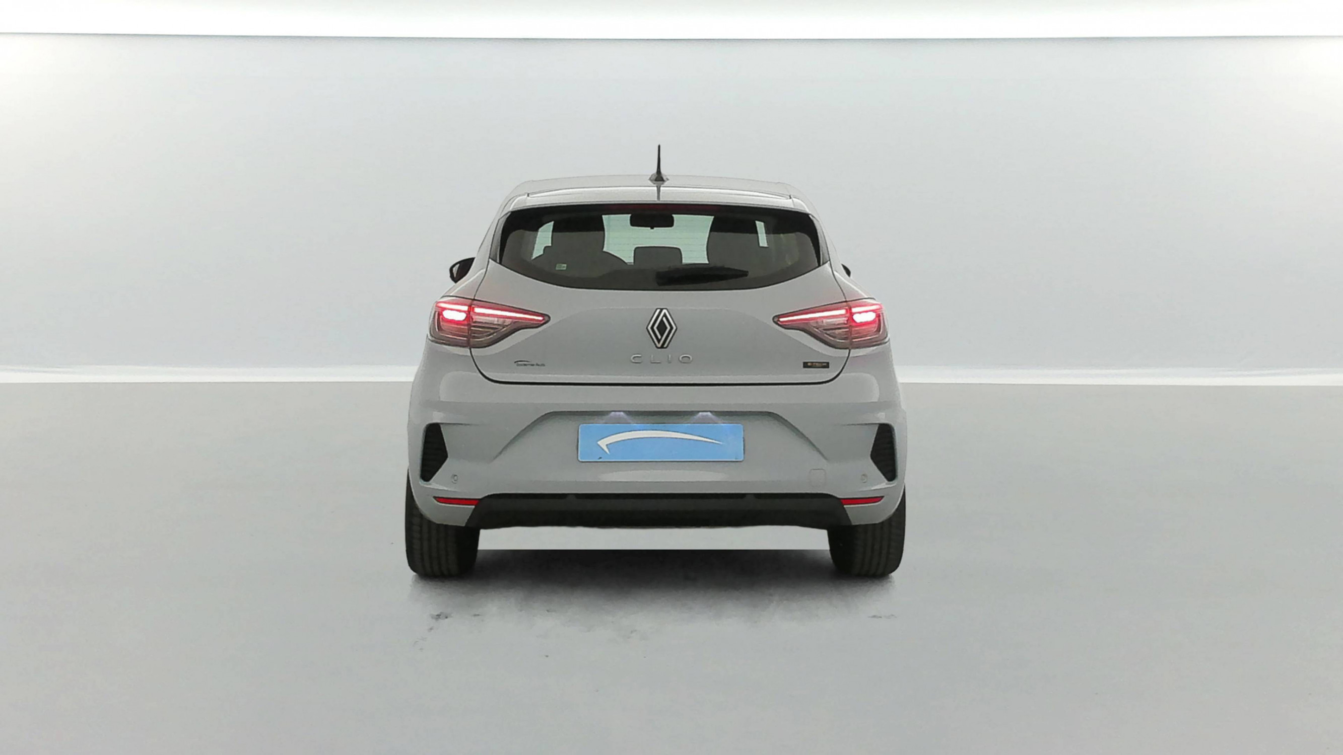 Vente en ligne Renault Clio 5 Clio E-Tech full hybrid 145 ch GSR2 au prix de 18 990 €