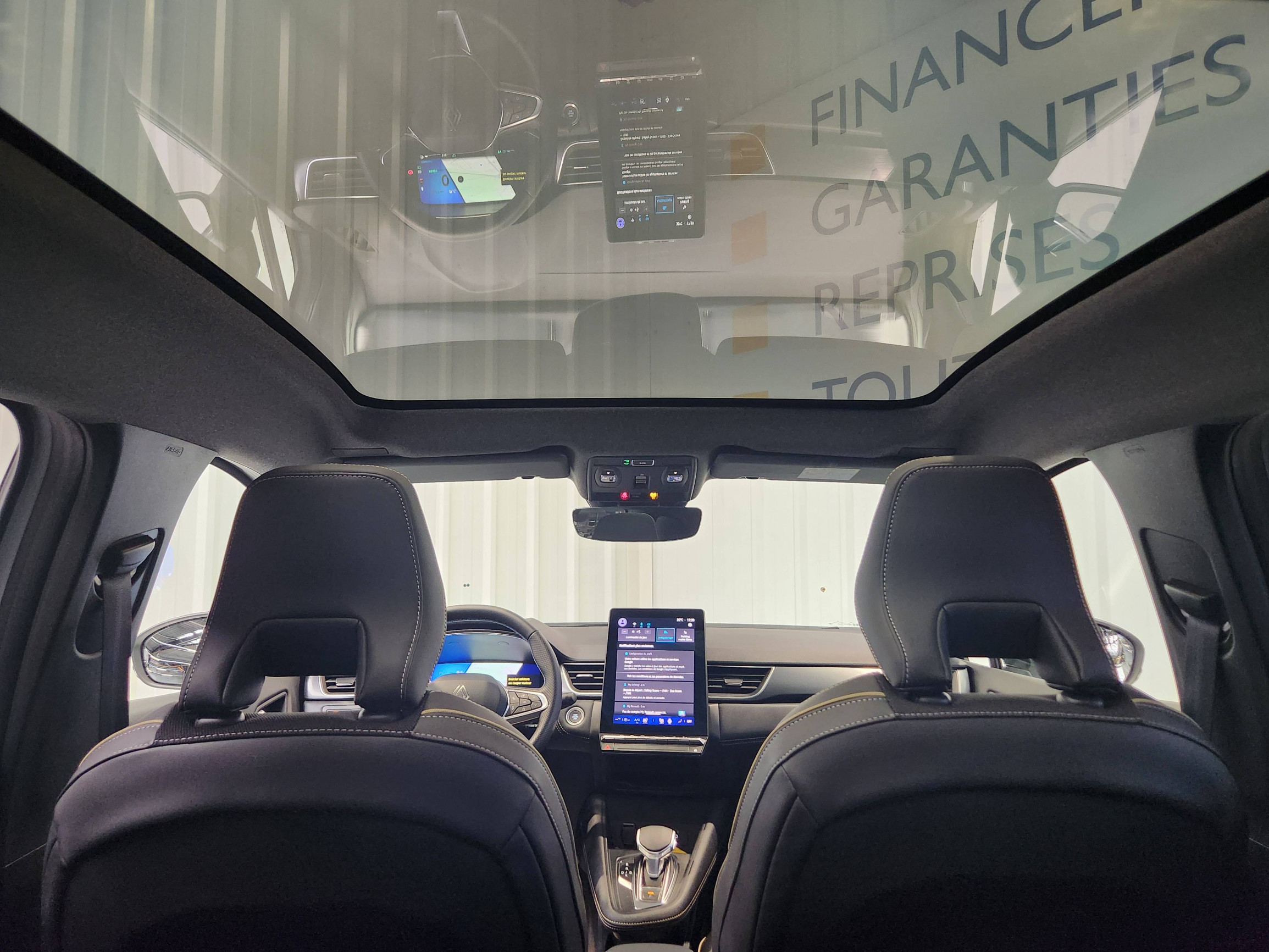 Vente en ligne Renault Symbioz  E-Tech full hybrid 145 au prix de 31 290 €