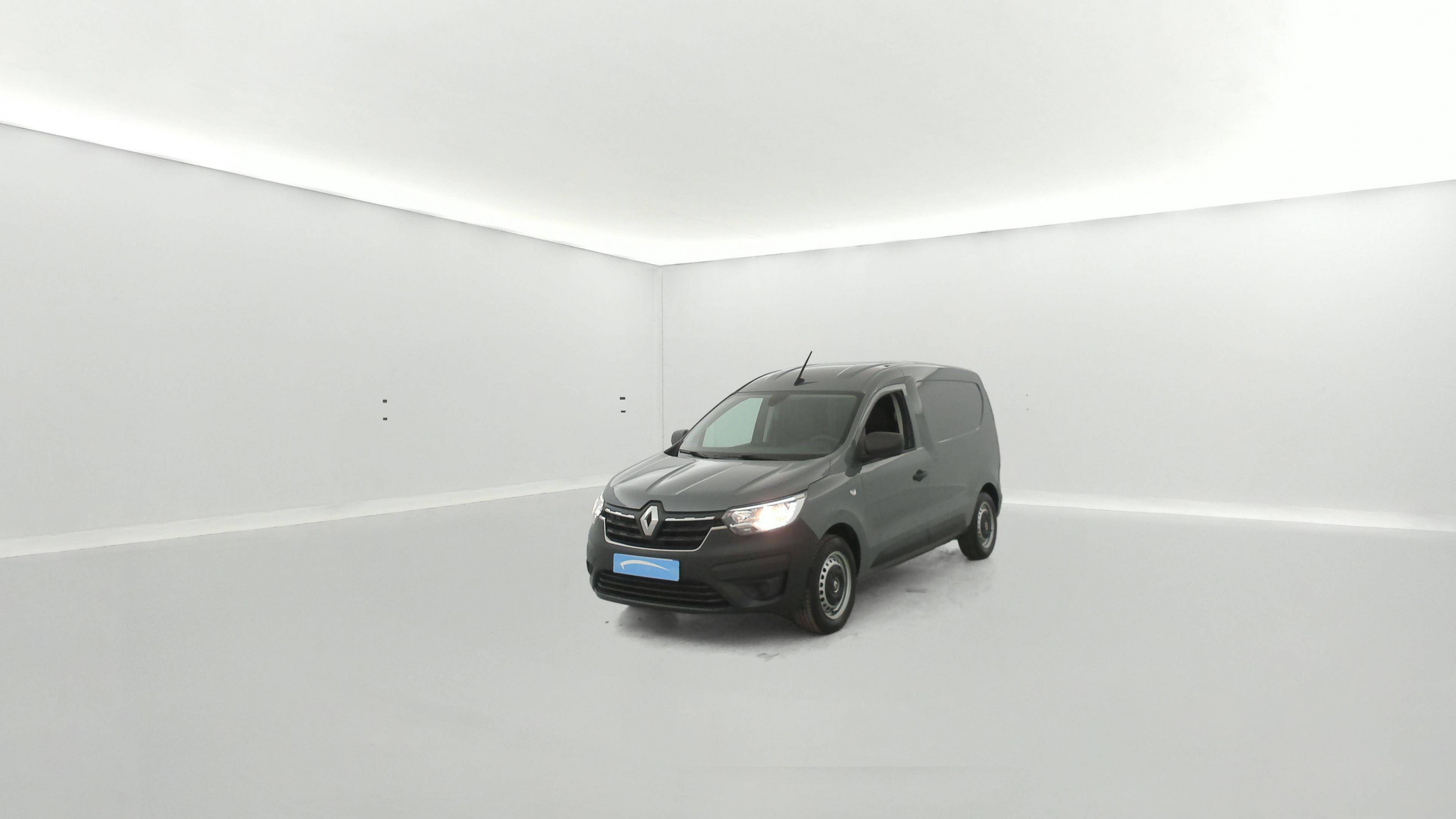 Renault Express Van  BLUE DCI 95 - 22 occasion de 2023 en vente à Brest