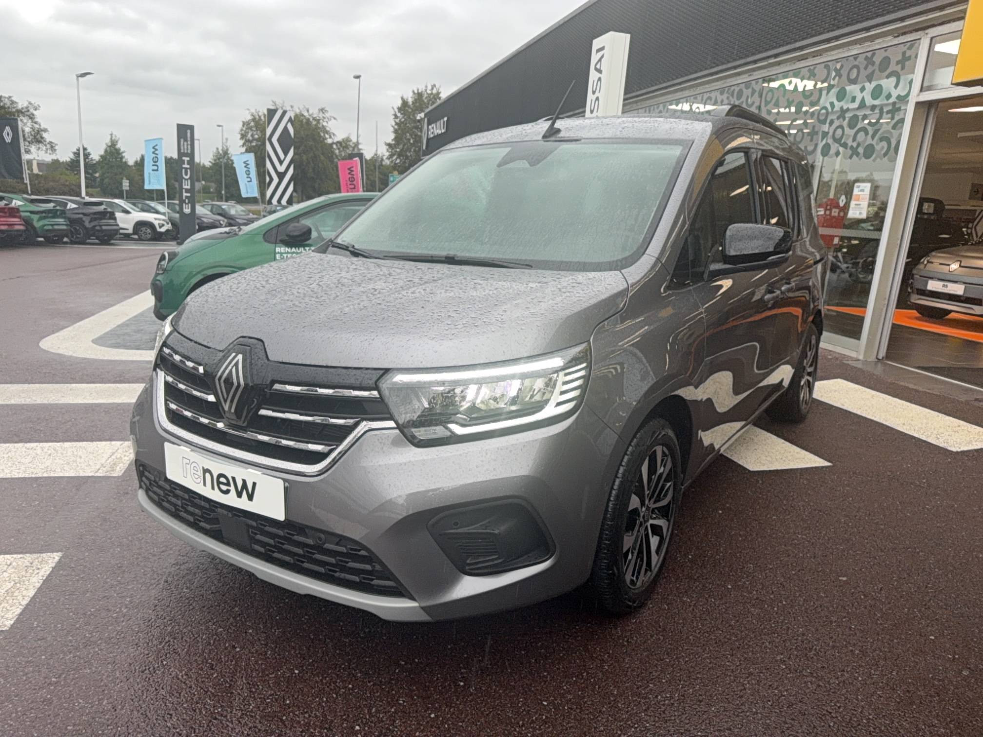 Renault Kangoo  Blue dCi 115 auto occasion de 2025 en vente à Saint-Lô