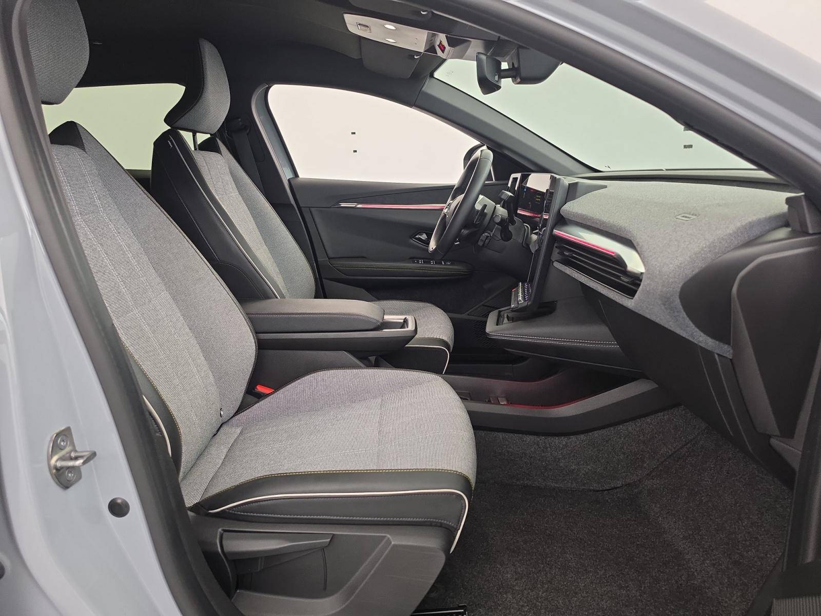 Vente en ligne Renault Megane E-Tech  EV60 220 ch super charge au prix de 24 990 €