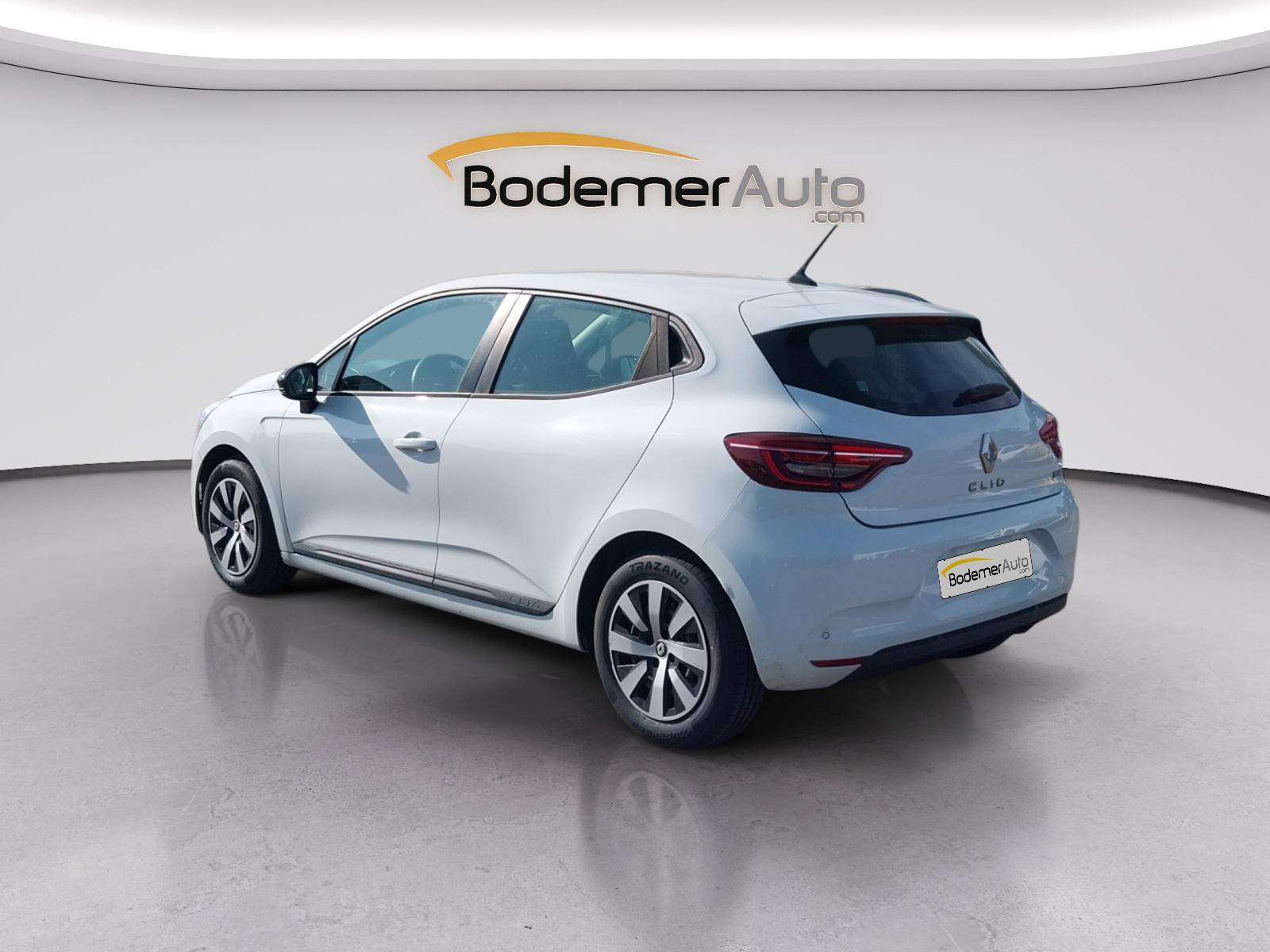 Vente en ligne Renault Clio 5 Clio E-Tech full hybrid 145 au prix de 13 890 €