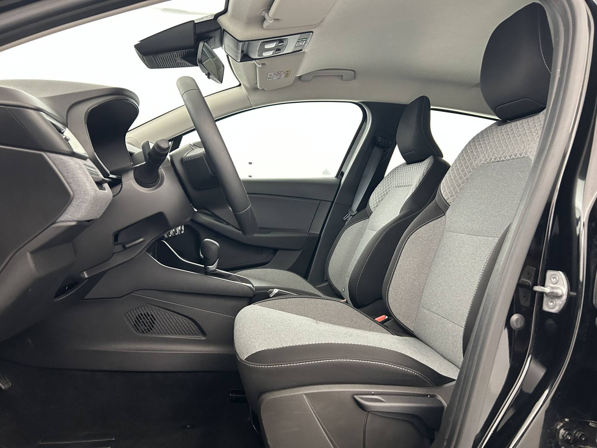 Vente en ligne Renault Clio 5 Clio E-Tech full hybrid 145 ch GSR2 au prix de 19 990 €