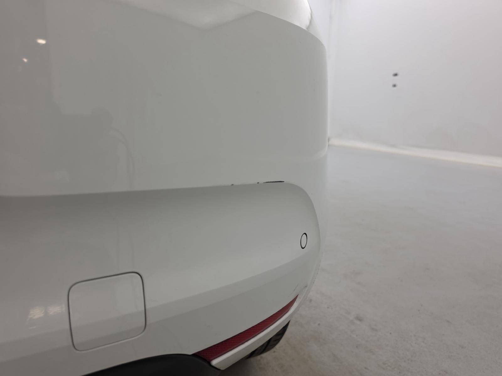 Vente en ligne Renault Clio 5 Clio TCe 90 - 21 au prix de 12 791 €