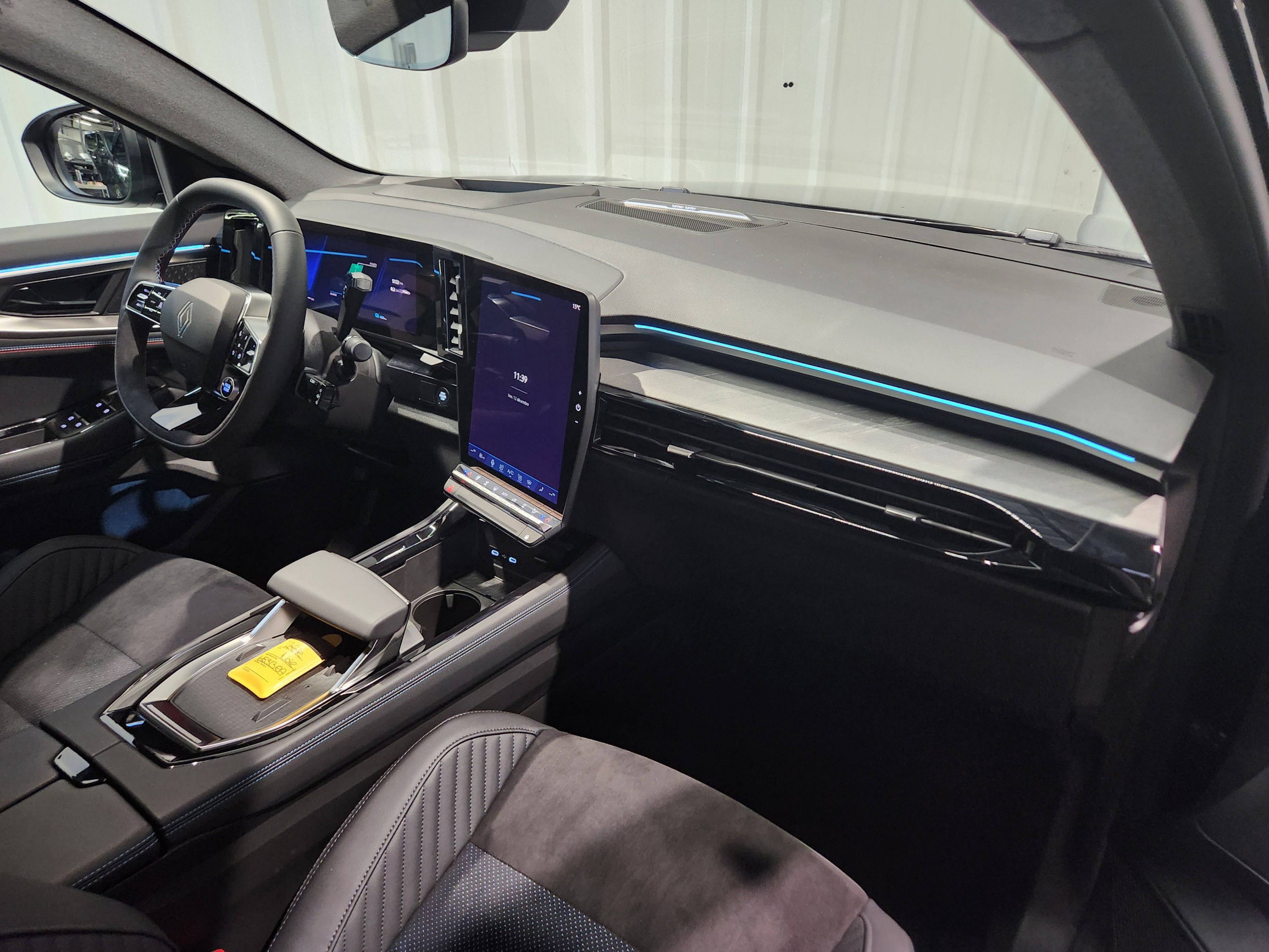 Vente en ligne Renault Rafale  E-Tech full hybrid 200ch au prix de 42 490 €
