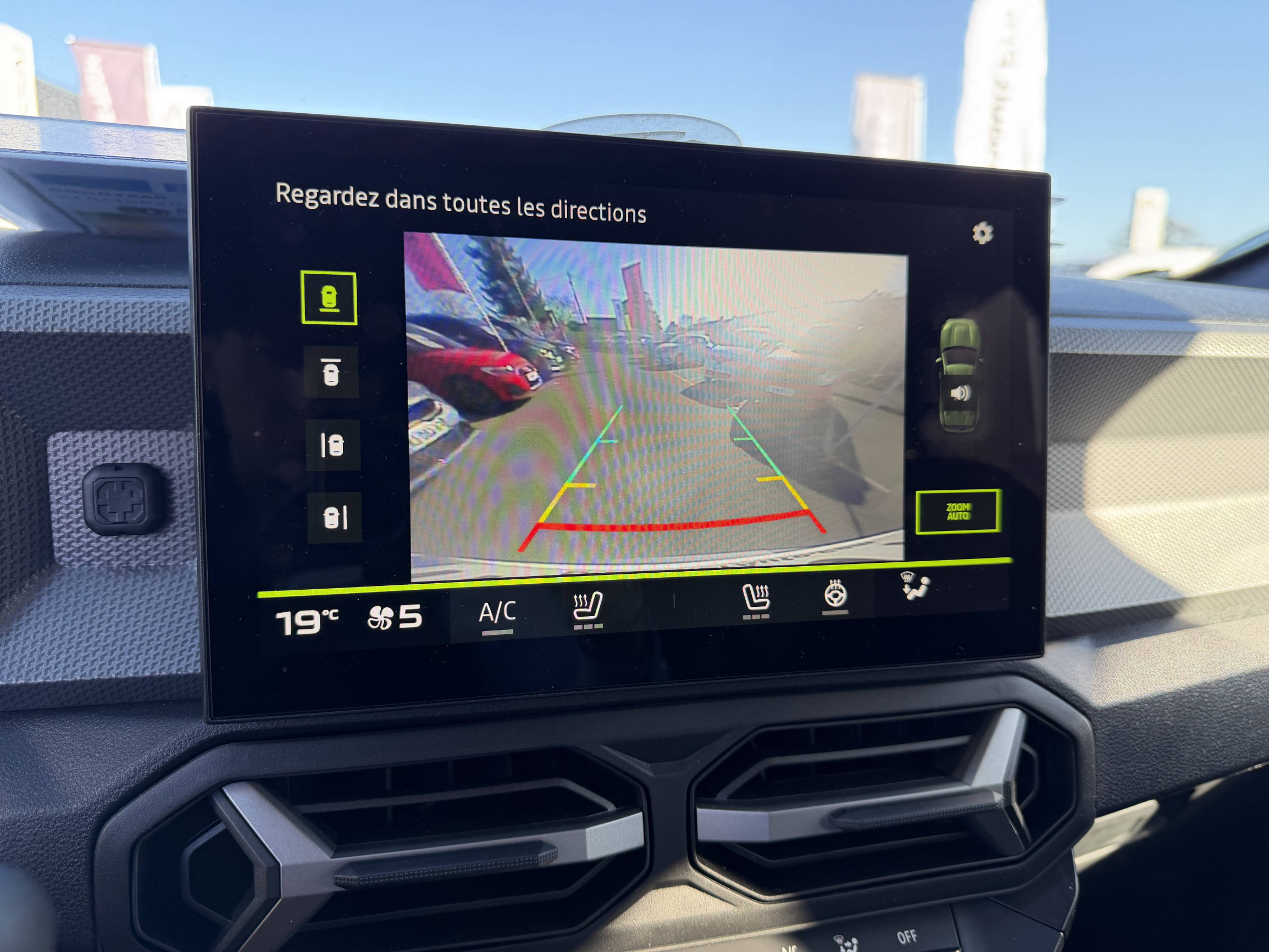 Vente en ligne Dacia Duster  Hybrid 155 au prix de 28 590 €