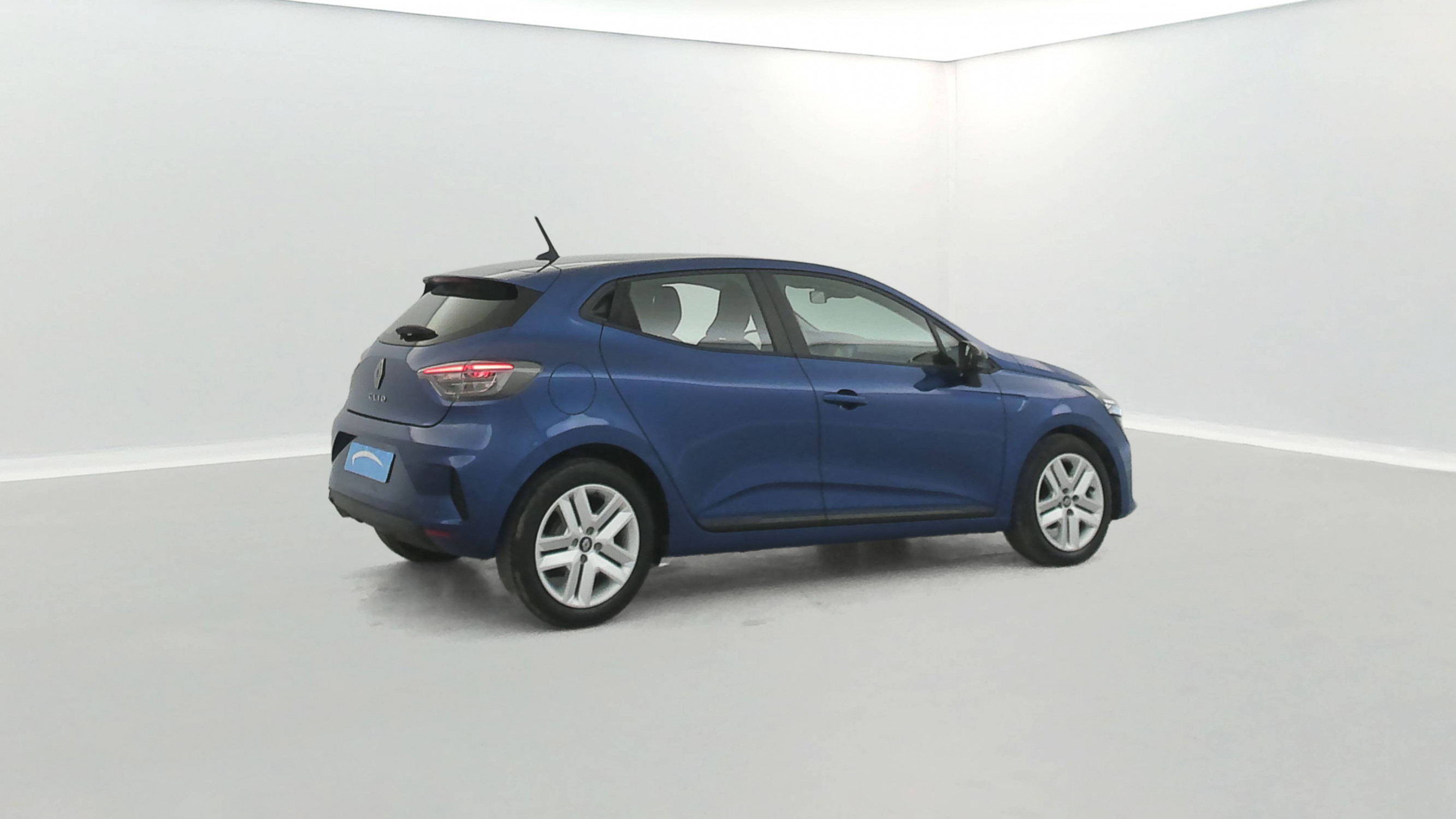 Vente en ligne Renault Clio 5 Clio TCe 90 au prix de 15 990 €