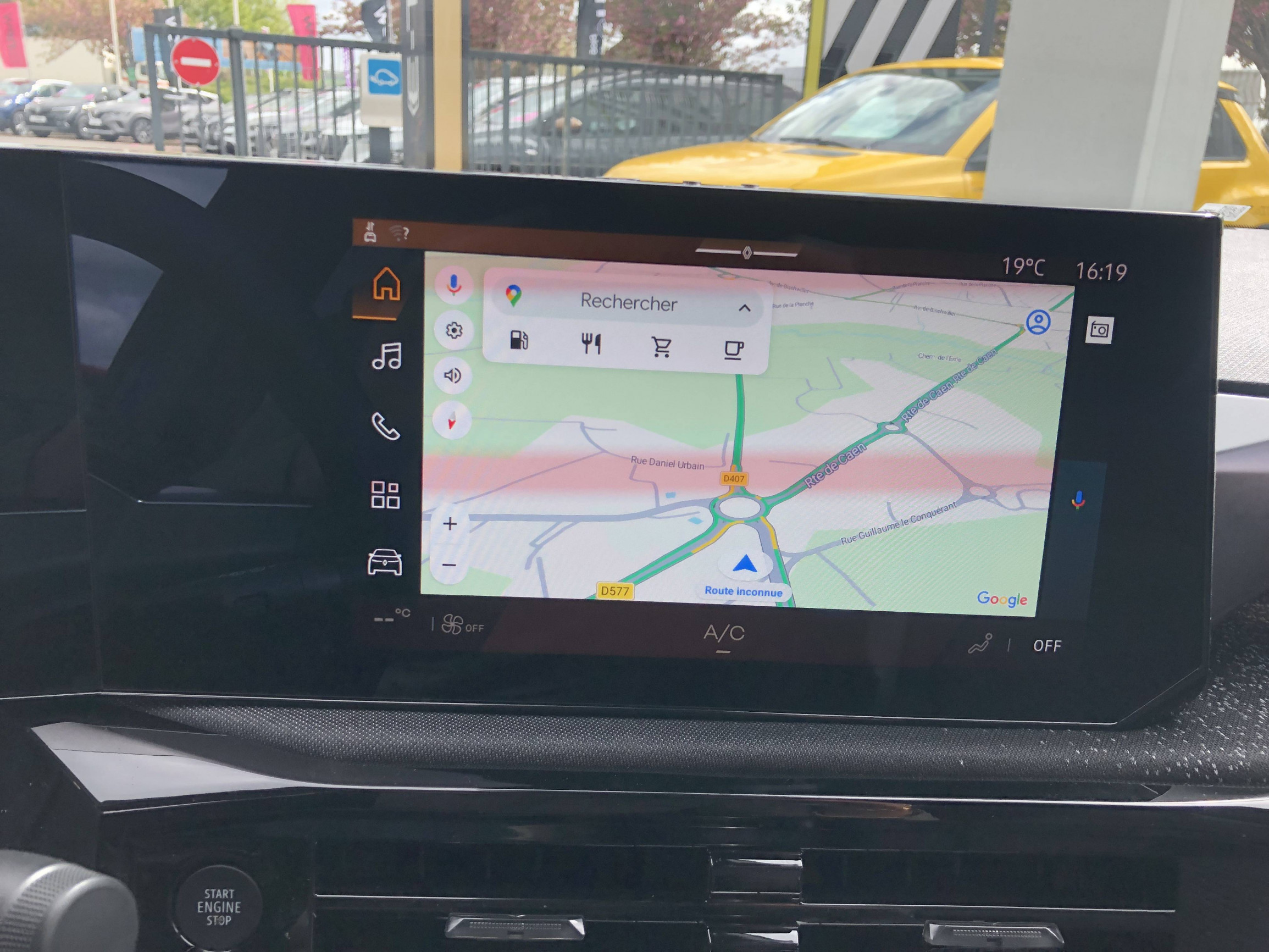 Vente en ligne Renault Clio 6 Clio TCe 115 ch au prix de 23 990 €