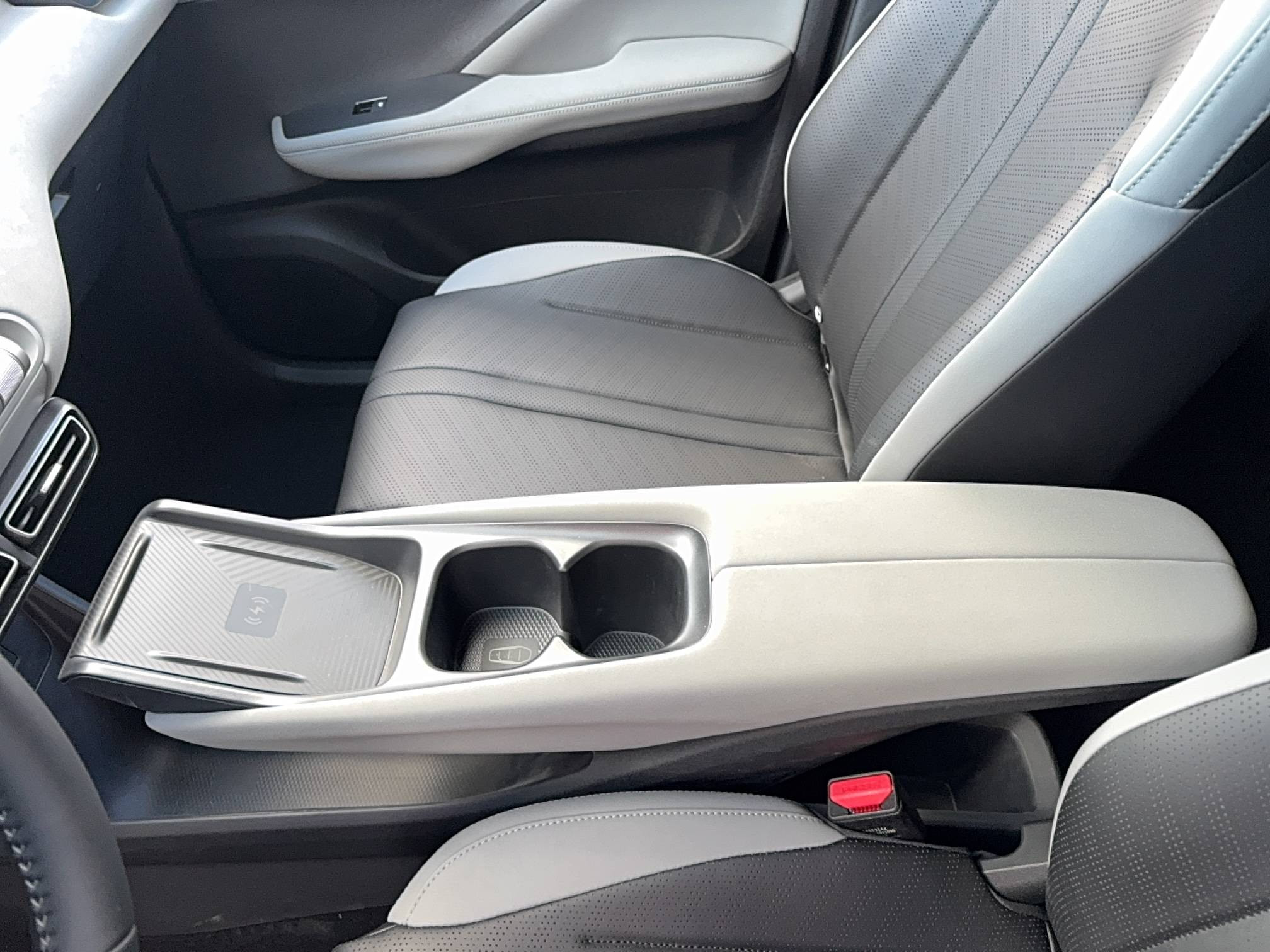 Vente en ligne Byd Dolphin Surf  43.2 kWh 156 ch au prix de 22 590 €